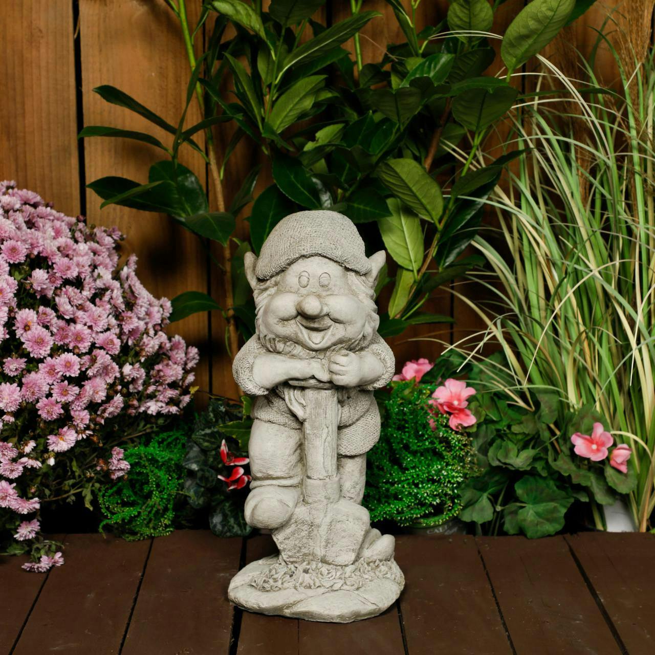 Osn Light Medium Stonecast Pixie Gardener Statue Garden Ornament