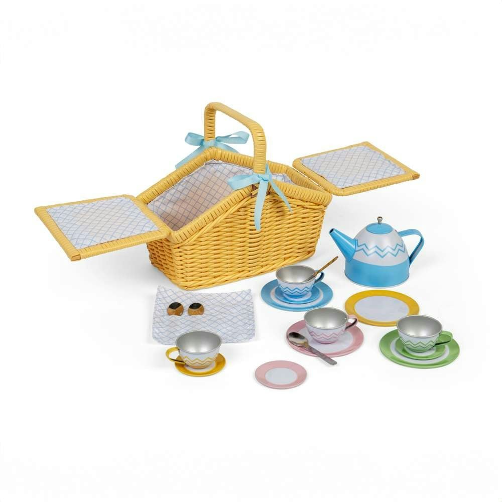 Picnic Set in Basket - Image 5