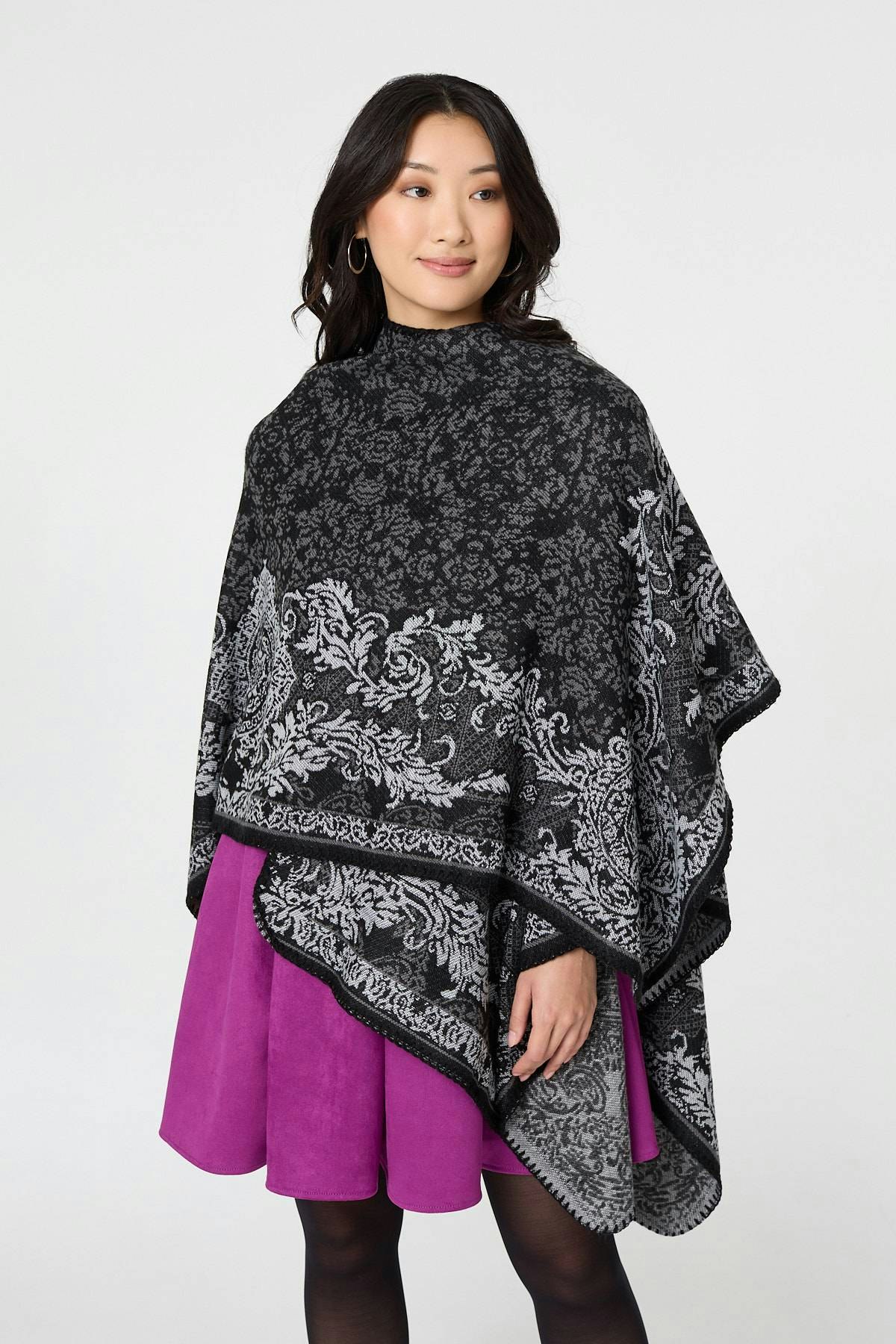 Izabel London Black Damask Border Print Relaxed Poncho - One