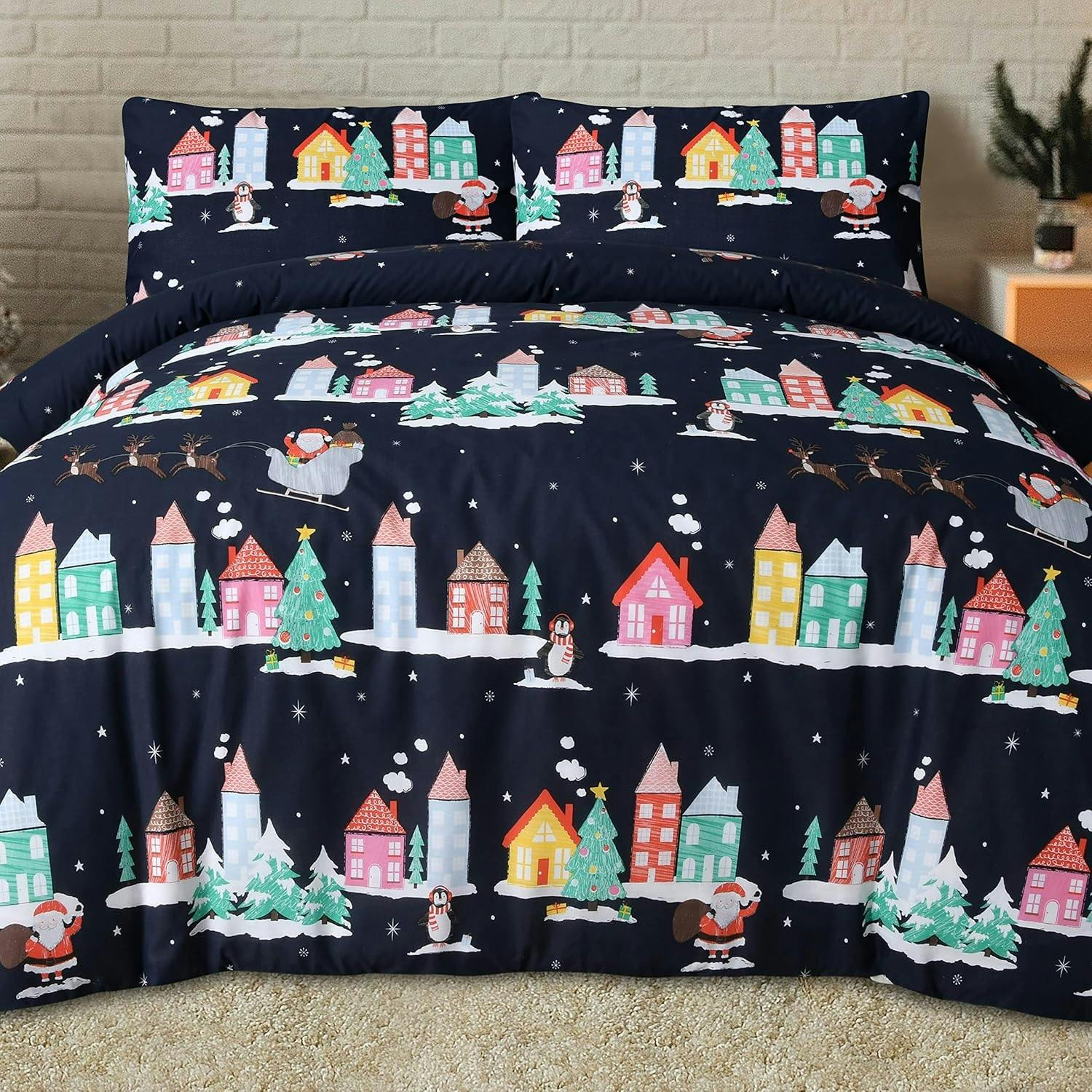 Rackhams Green Santa Town Reversible Polycotton Duvet Set - Multi - Single (135Cm X 200Cm)