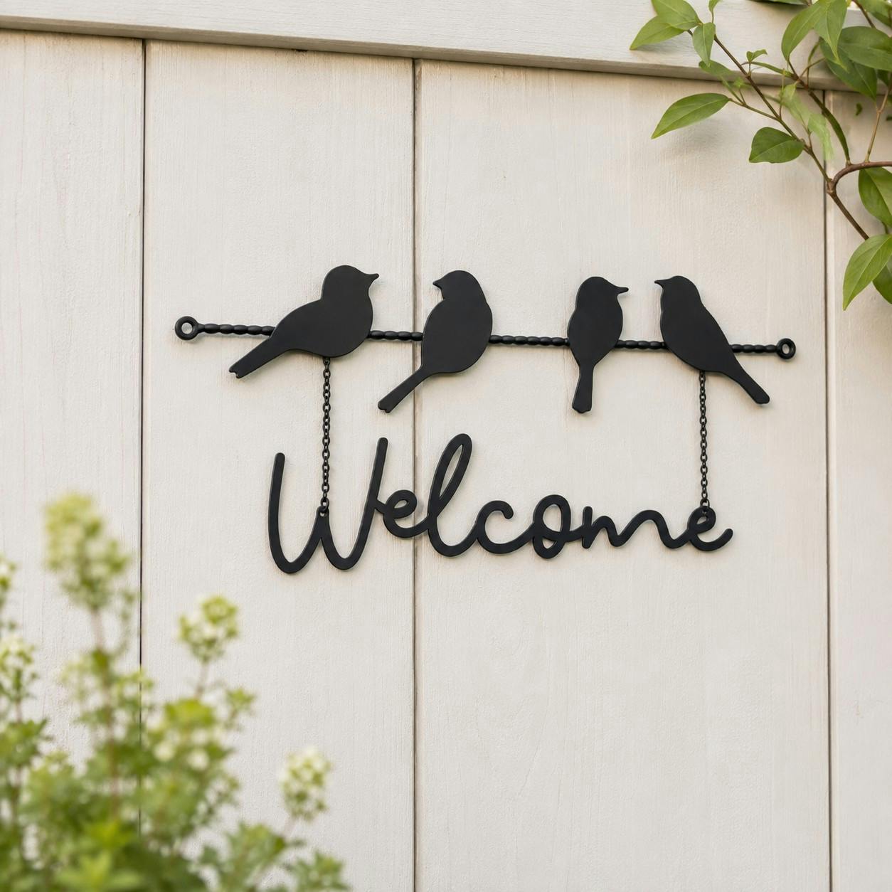 Country Living Black Metal Garden Plaque With 4 Birds - Welcome