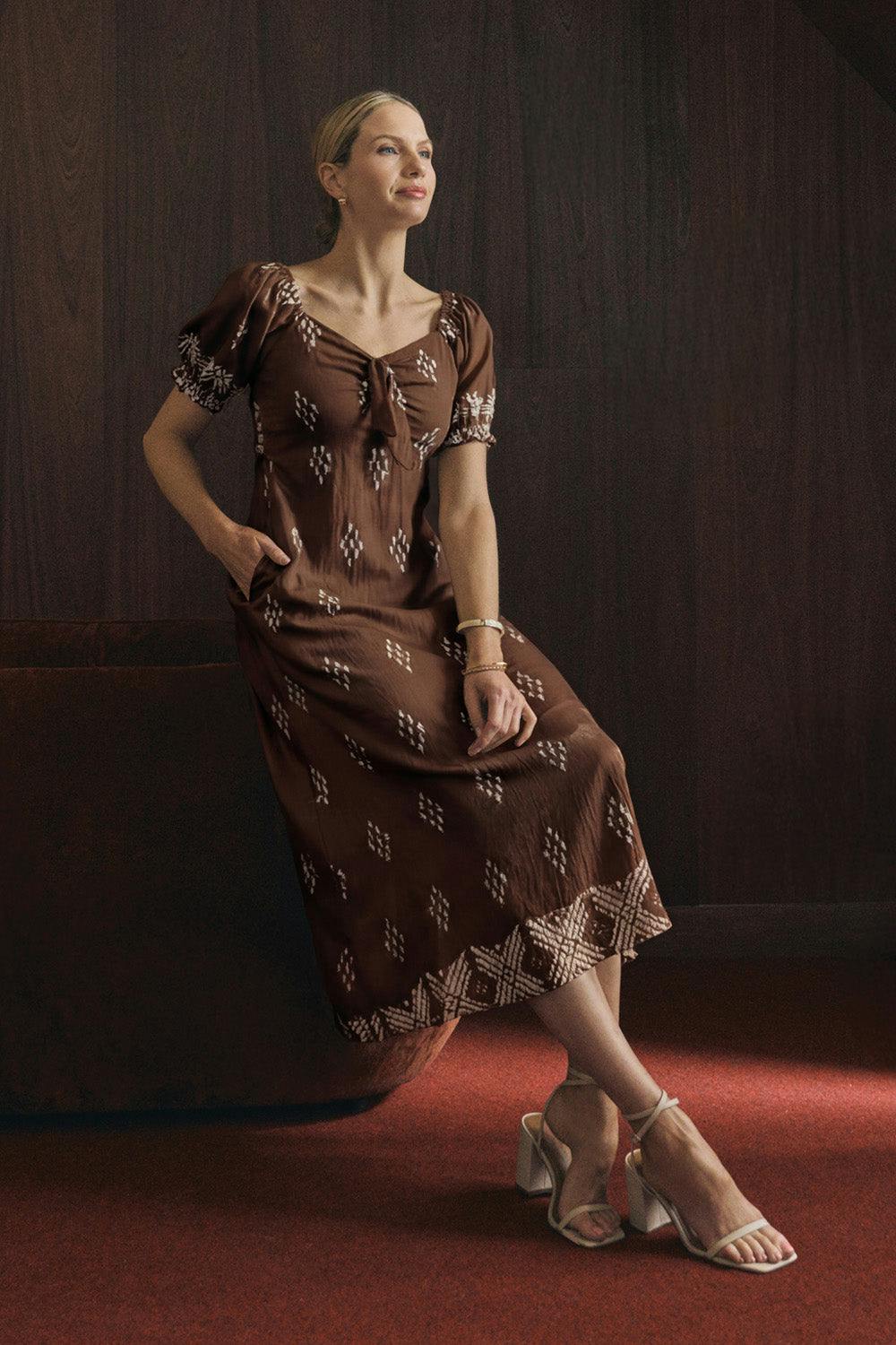 Izabel London Brown Border Print Puff Sleeve Midi Dress - 18