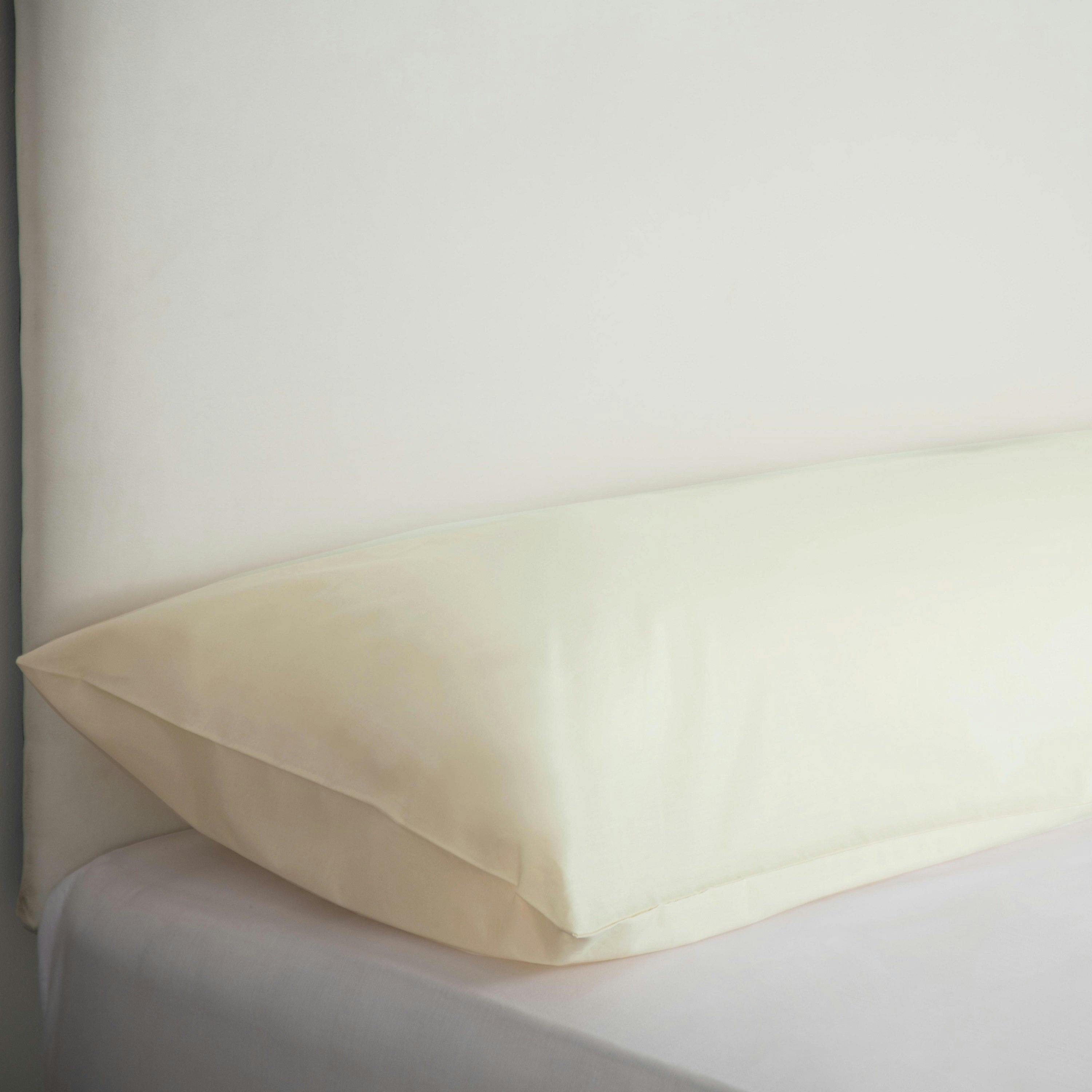 Belledorm Ivory Belladorm Easycare Percale Bolster Pillowcase - Kingsize - 50% Cotton/50% Polyester