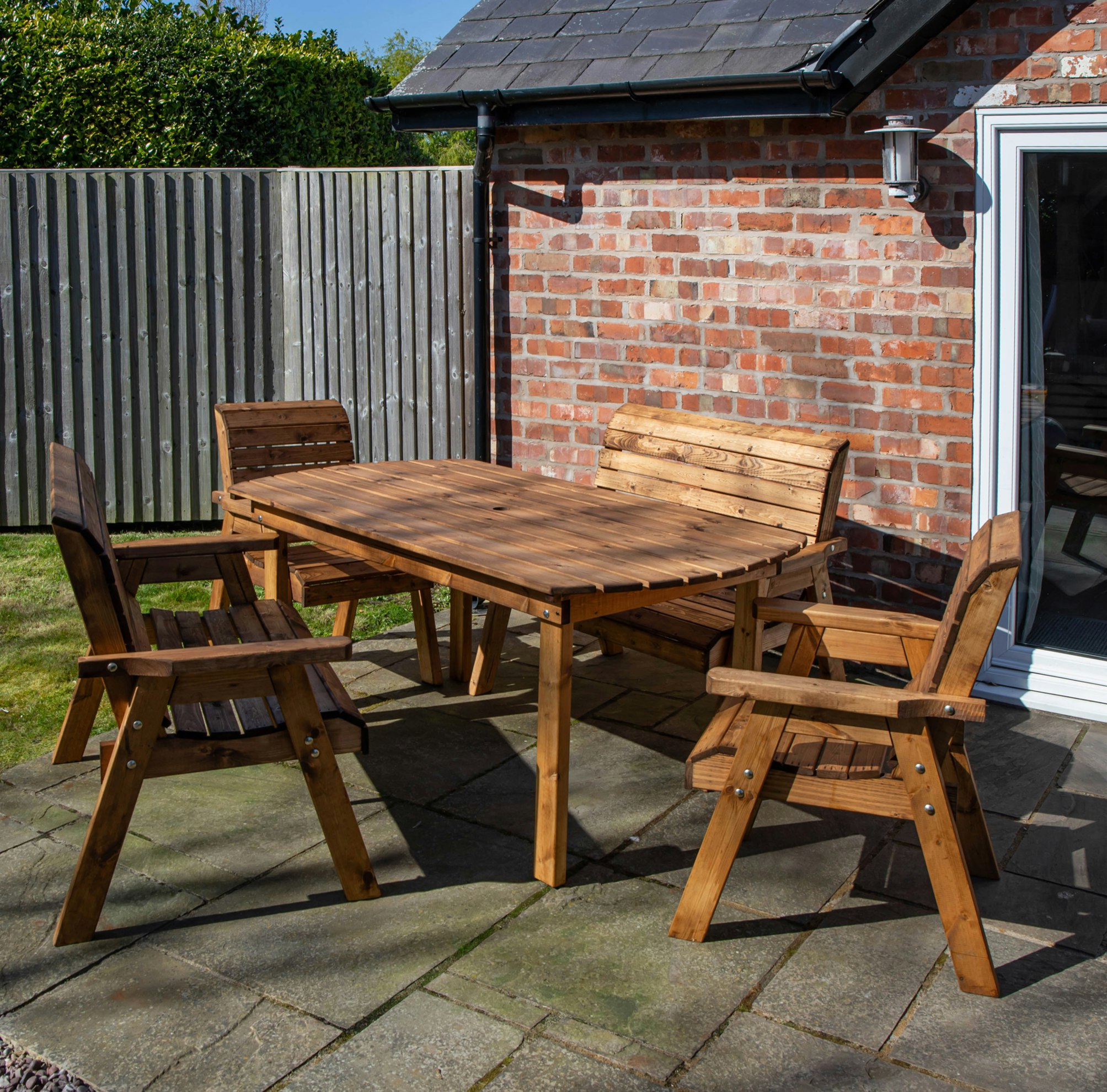 Rackhams Hand Made 6 Seater Chunky Rustic Wooden Garden Furniture Table And Chairs Set