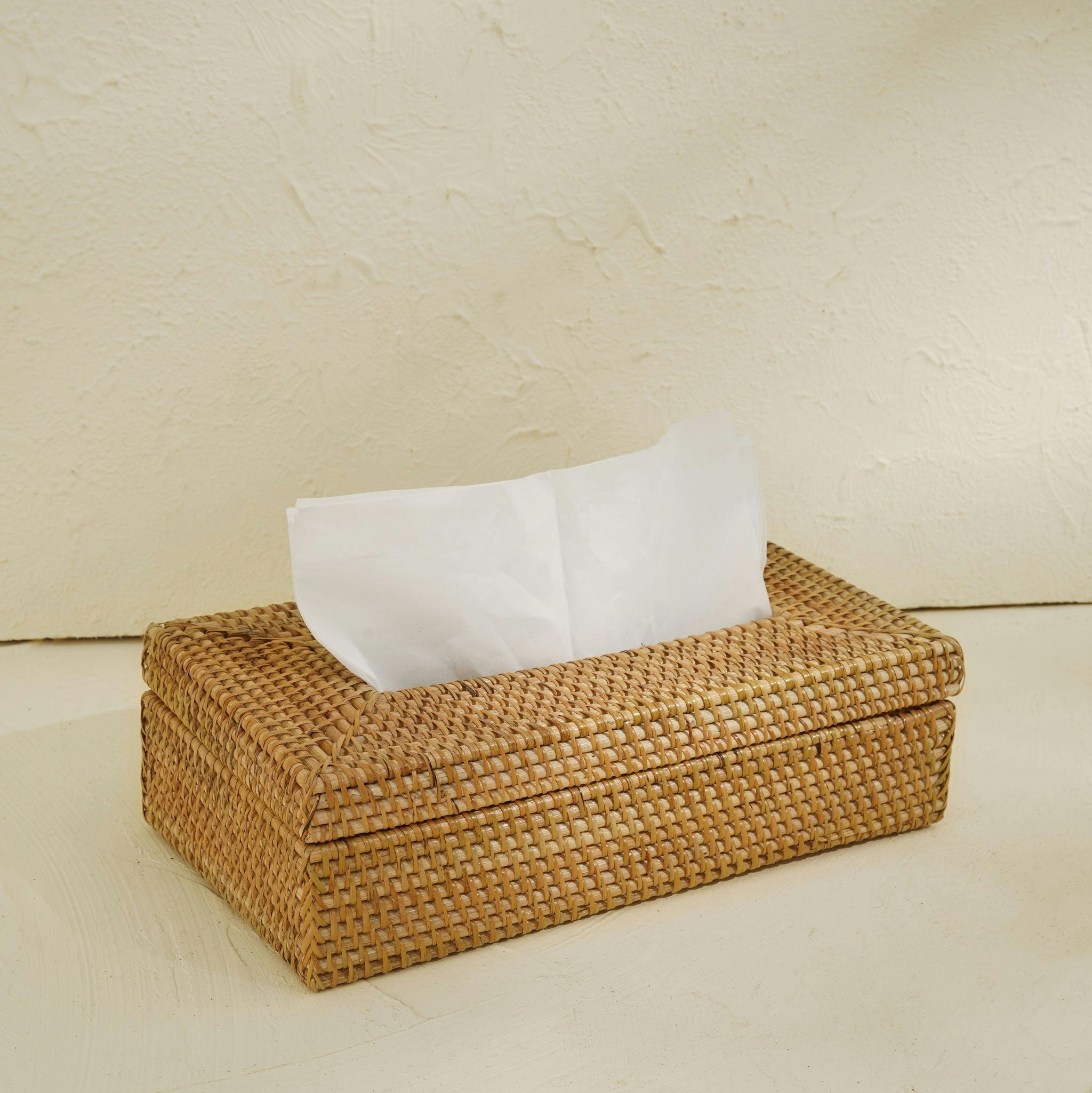 Coastal Villa Homeware Rectangular Tissue Holder - Wicker Rattan Tissue Box Cover - Natural