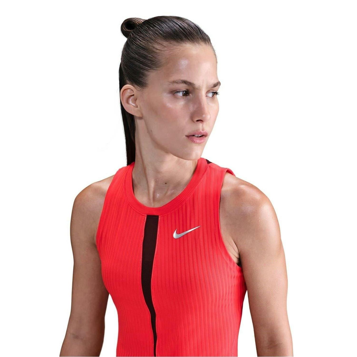 Nike Women's Light / New York Weight Tank Top - Crimson - 12 Uk - Crimson - 89% Polyester/11% Spandex
