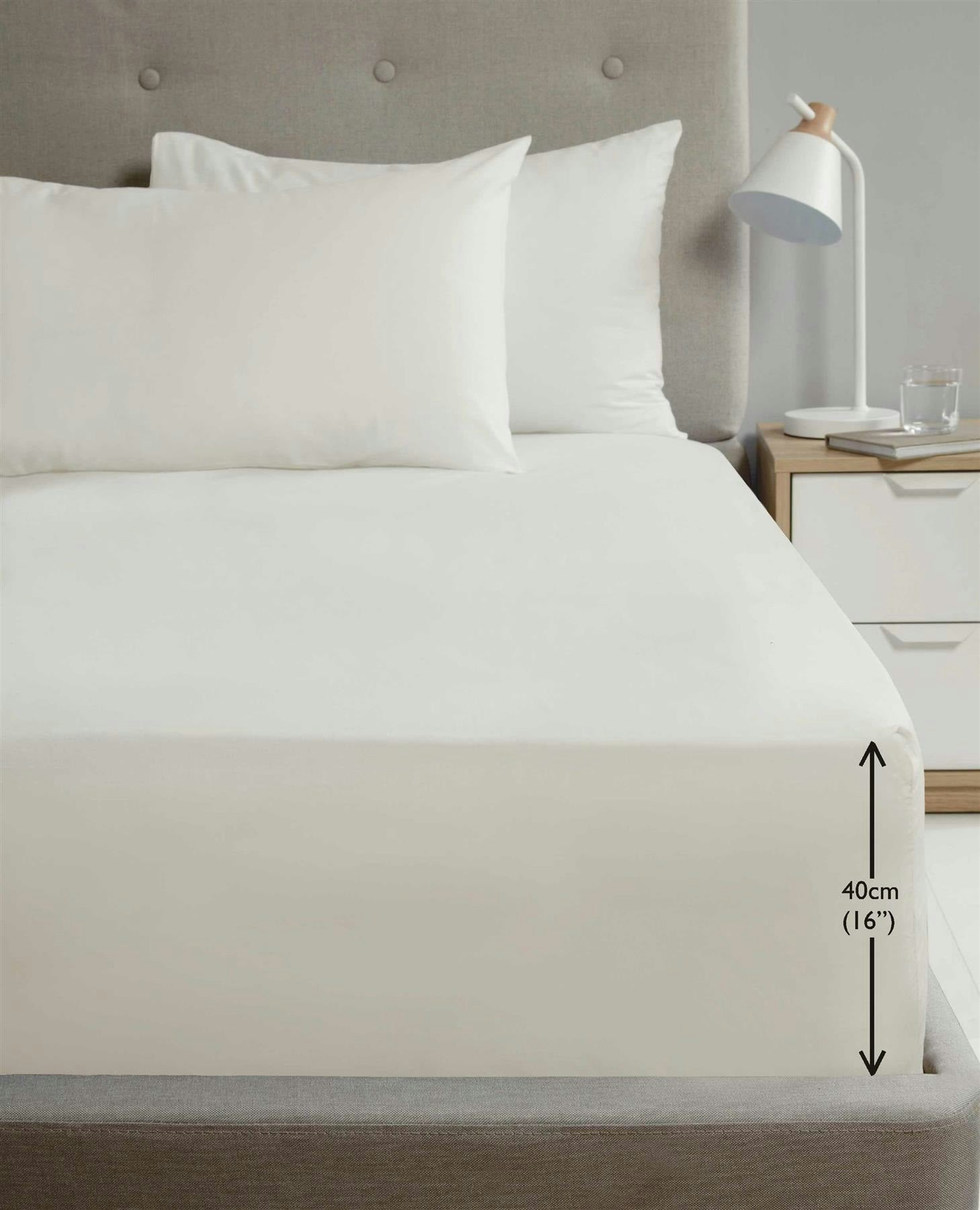 Homespace Direct Cream Percale Extra Deep 16" Fitted Sheet - Super King