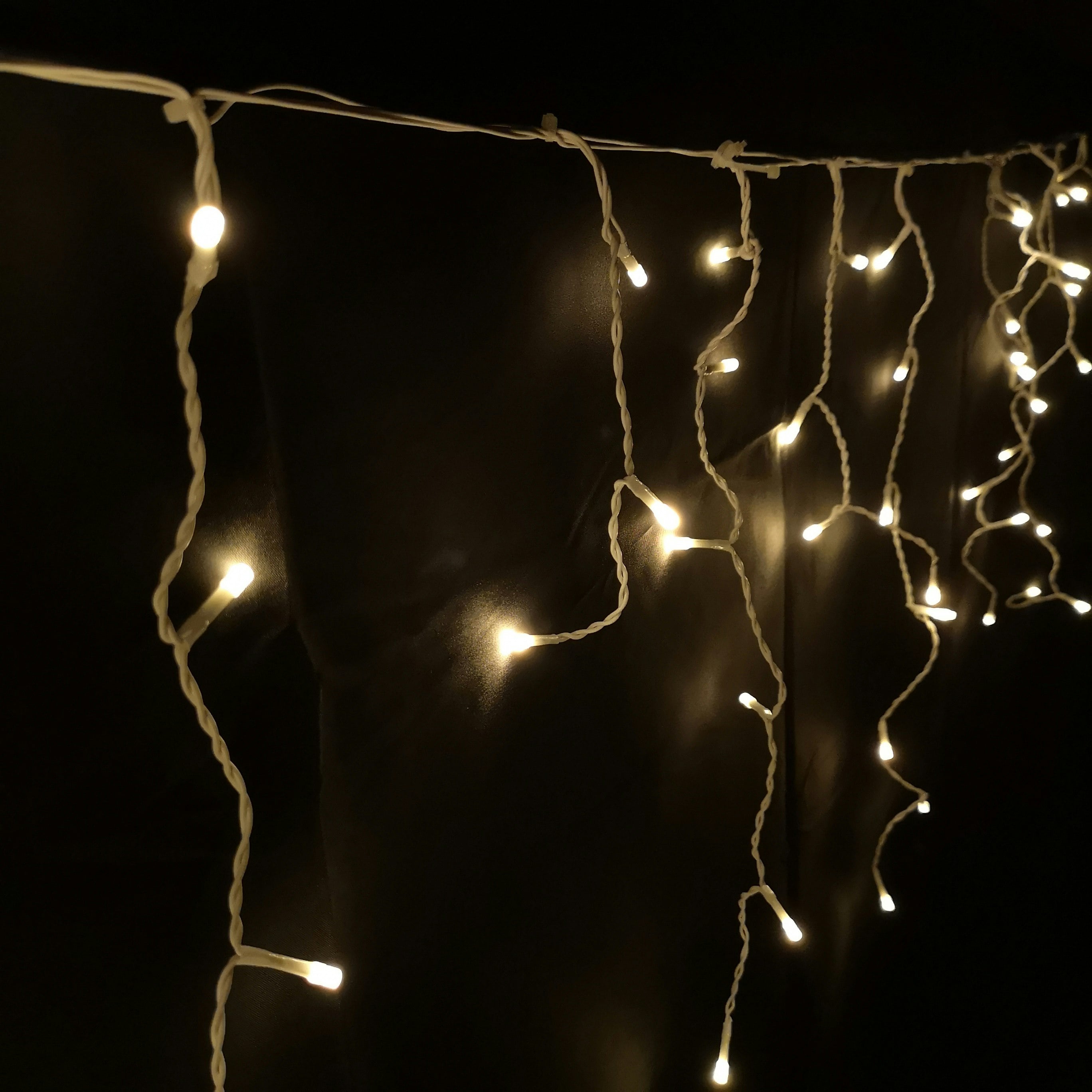 Rackhams White 300 Led 7.5M Premier Christmas Outdoor 8 Function Icicle Lights In Warm