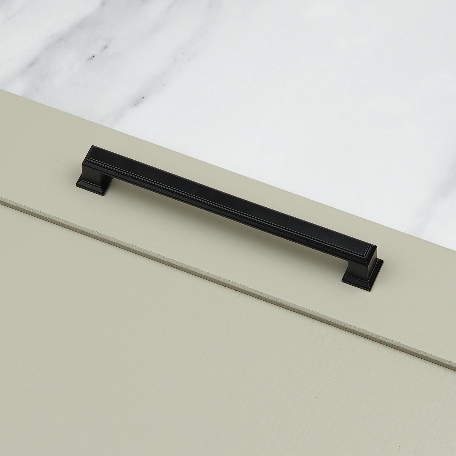 Rackhams Black Matt Square Knob & Handle - 160Mm Handle