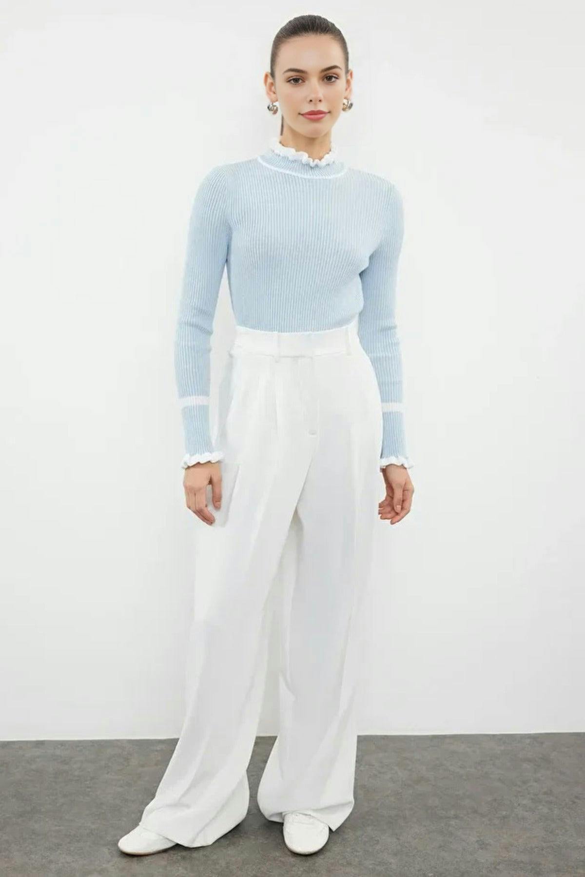 Wovcor Light/Blue Color Block Knit Sweater - Xs