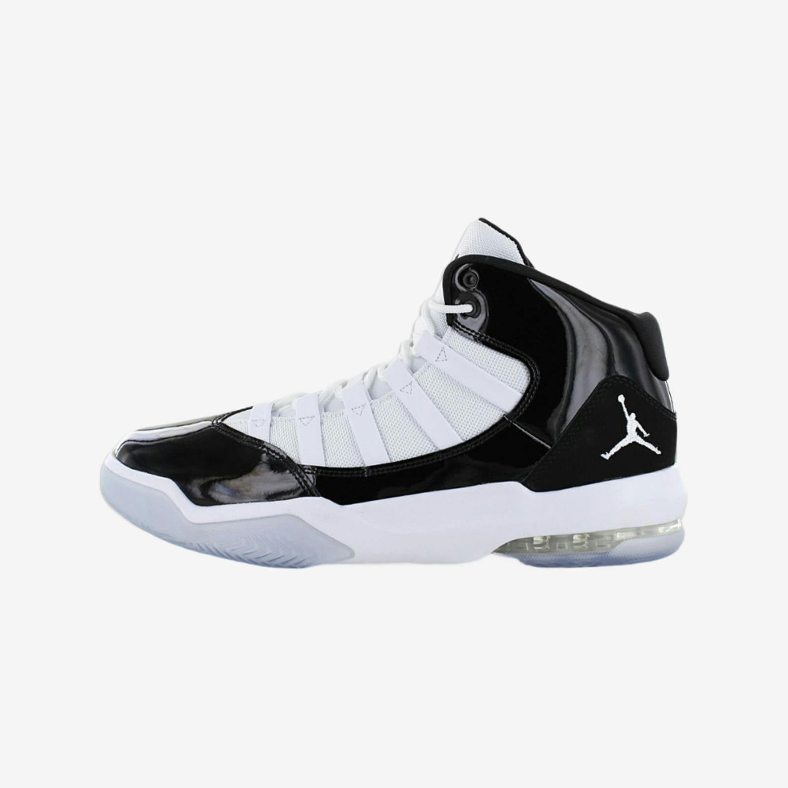 Nike Men's Black Sneakers In - Uk 9.5