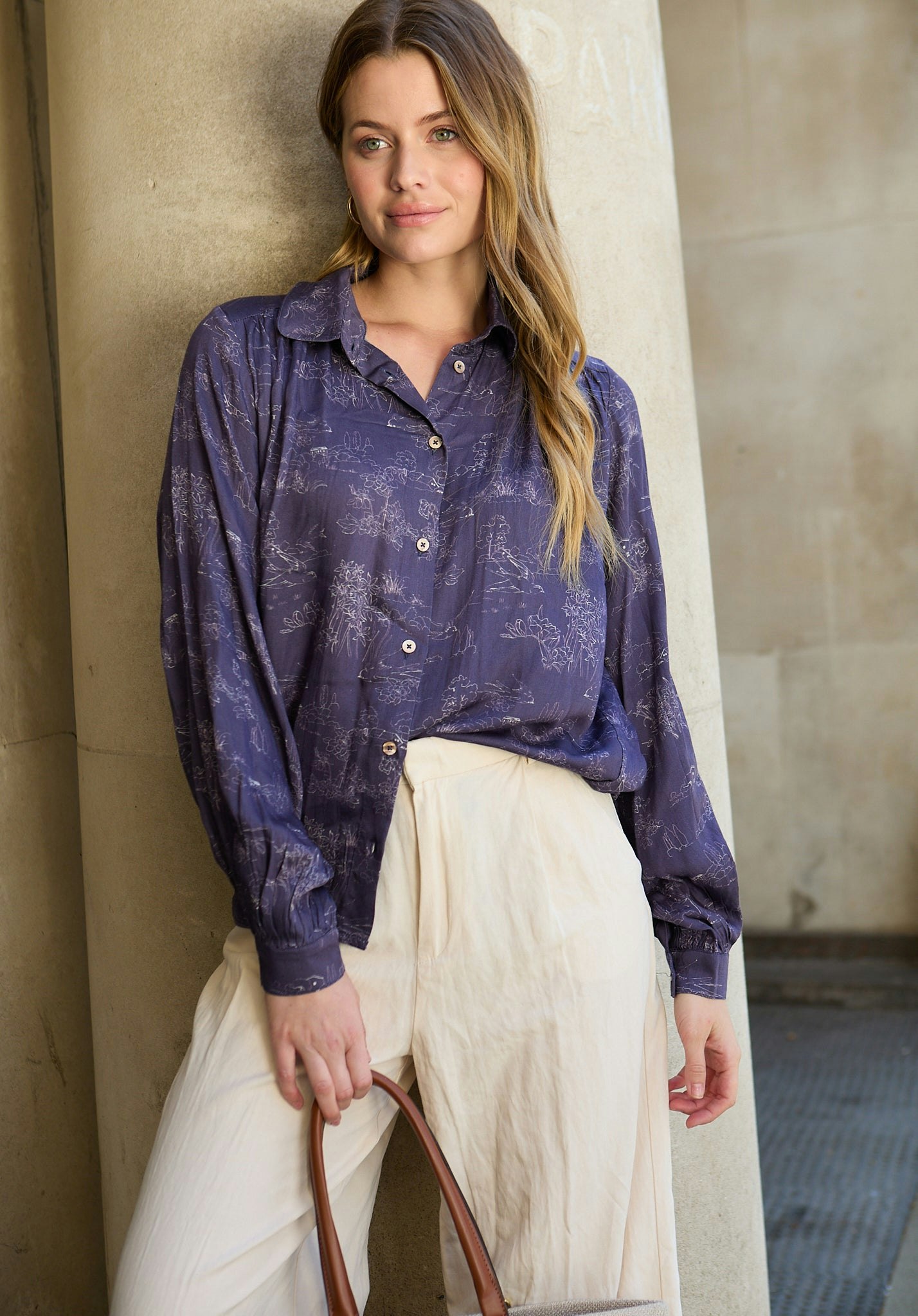 Lily And Lionel Marrianne Peter Pan Collar Josephine Print Shirt In Navy - 10