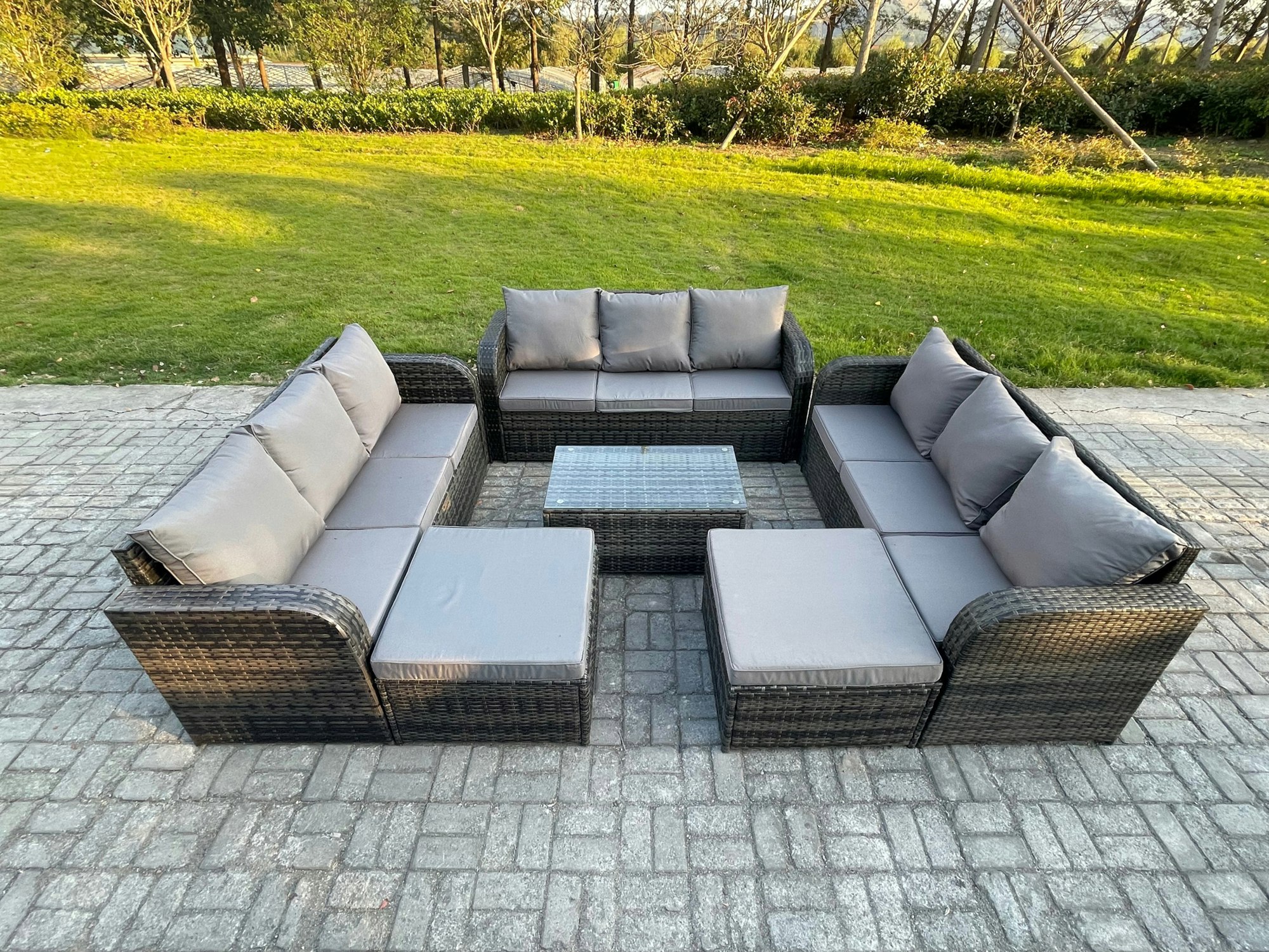 Rackhams Dark/Grey Wicker Pe Rattan Garden Furniture Set 11 Seater Outdoor Lounge Sofa Set With Coffee Table 2 Big Footstool Mixed