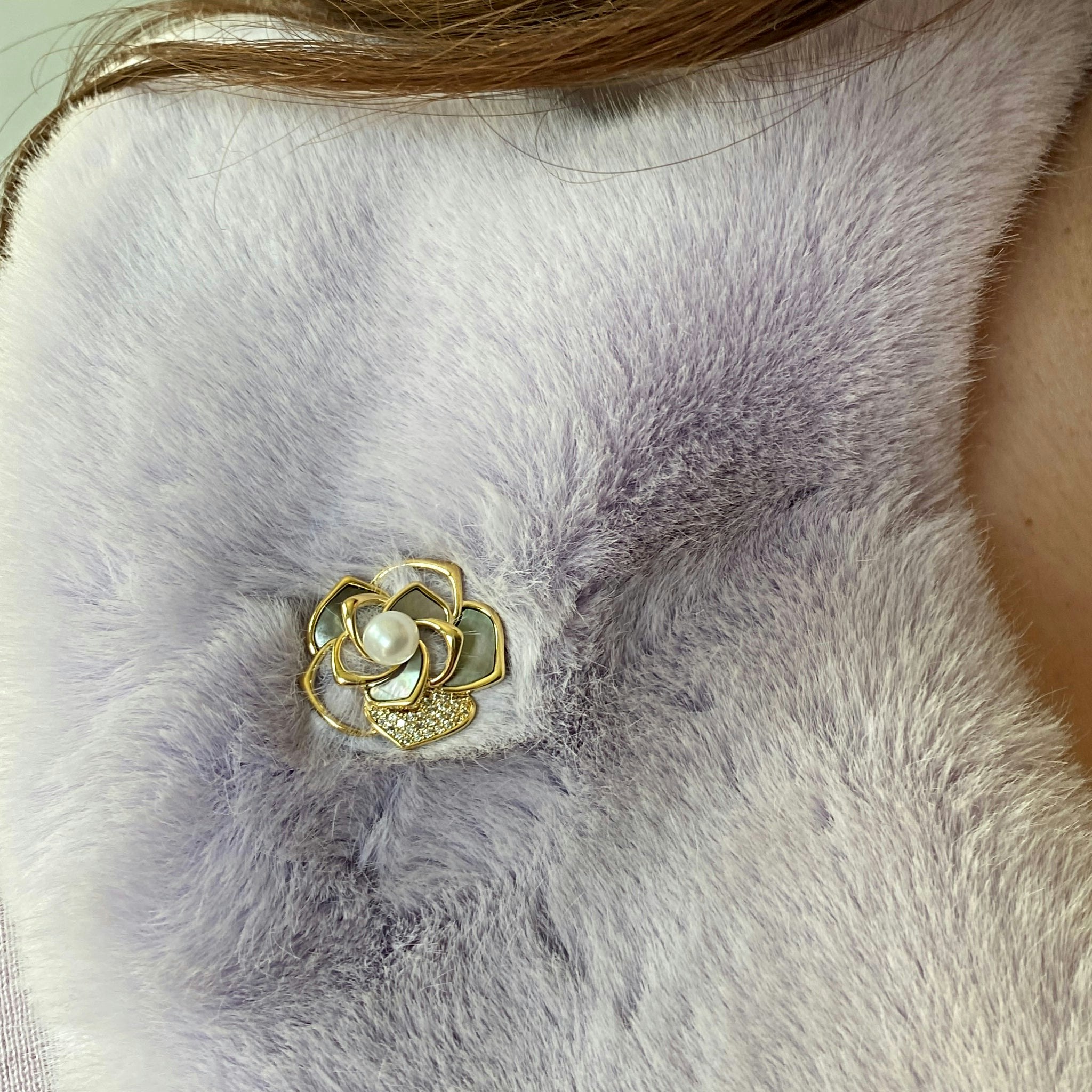 Queenmee Accessories Silver Small Brooch Rose Brooch Mother Of Pearl