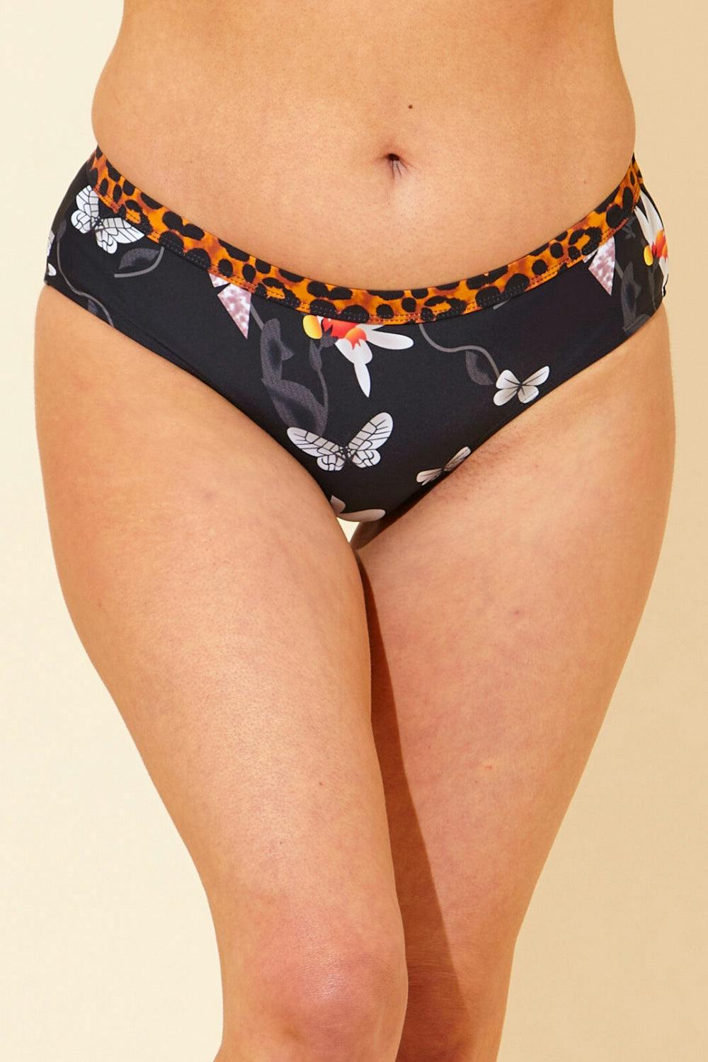 Beachcomber Oriental Contrast Trim Bikini Briefs - 14