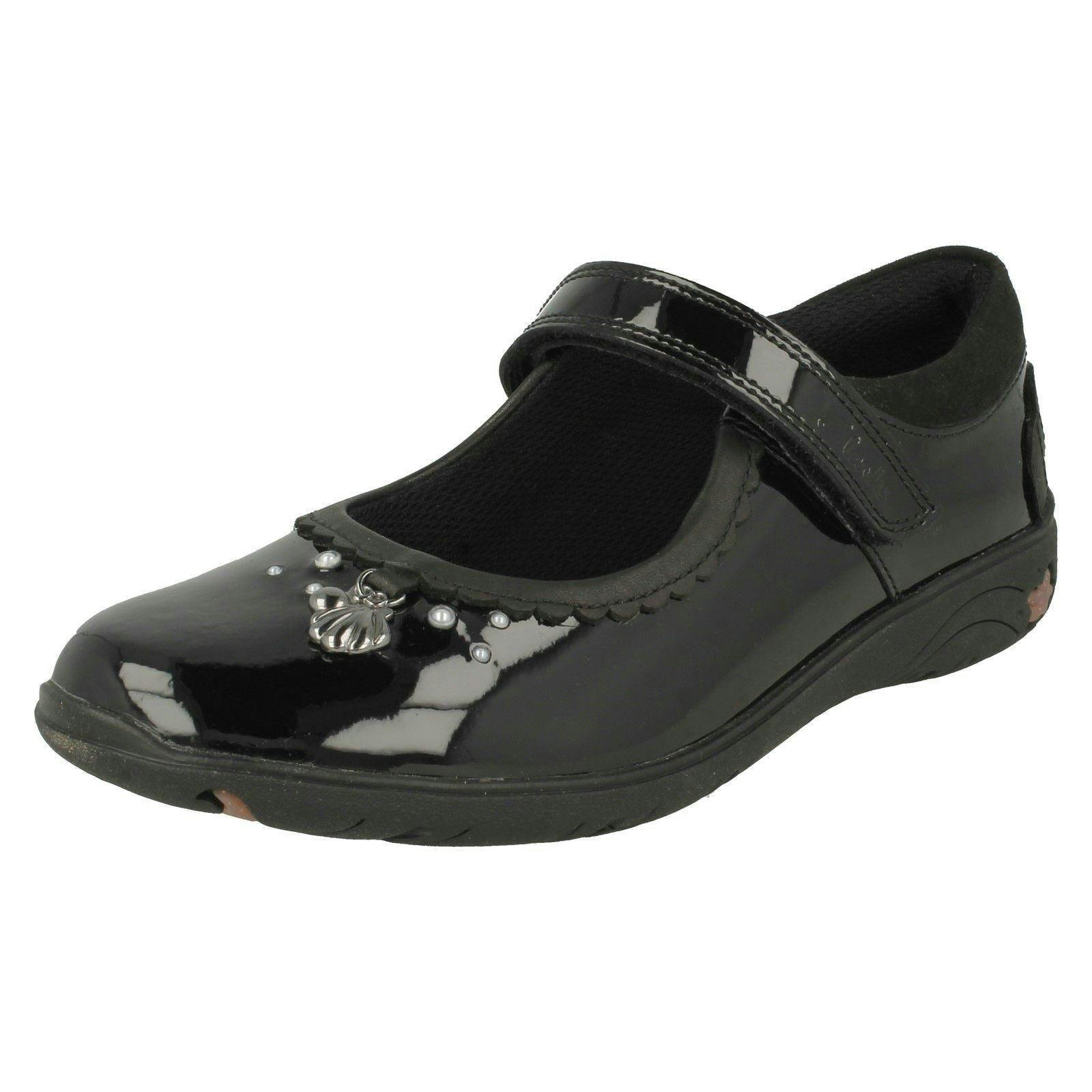 Clarks Girls Black Shell Detailed School Shoes Sea Shimmer K - Patent - Uk 1.5 Child - H