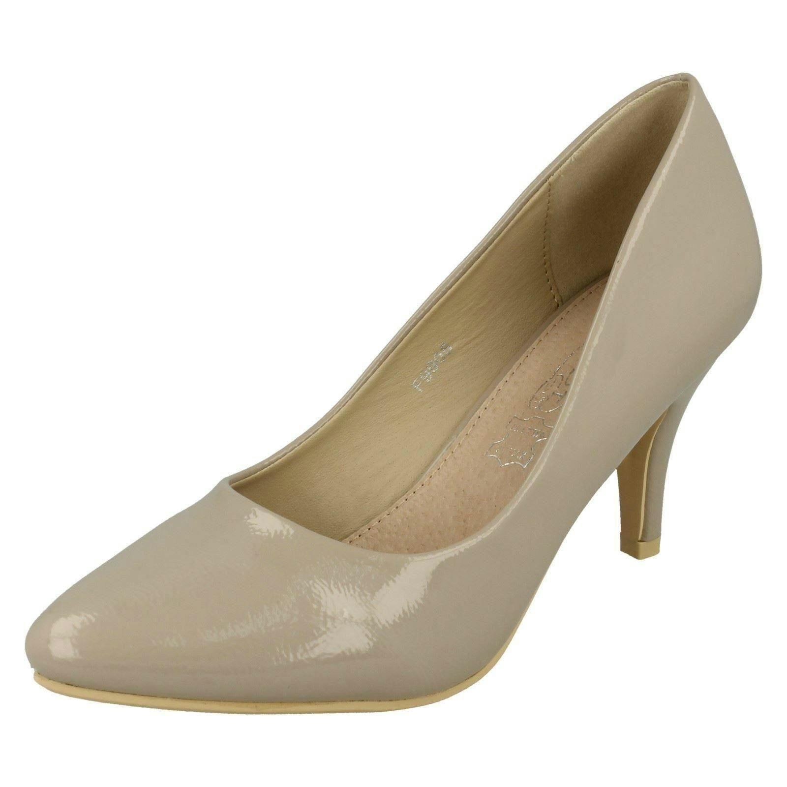 Spot On Women's Patent Court Shoes - Nude - Uk 6