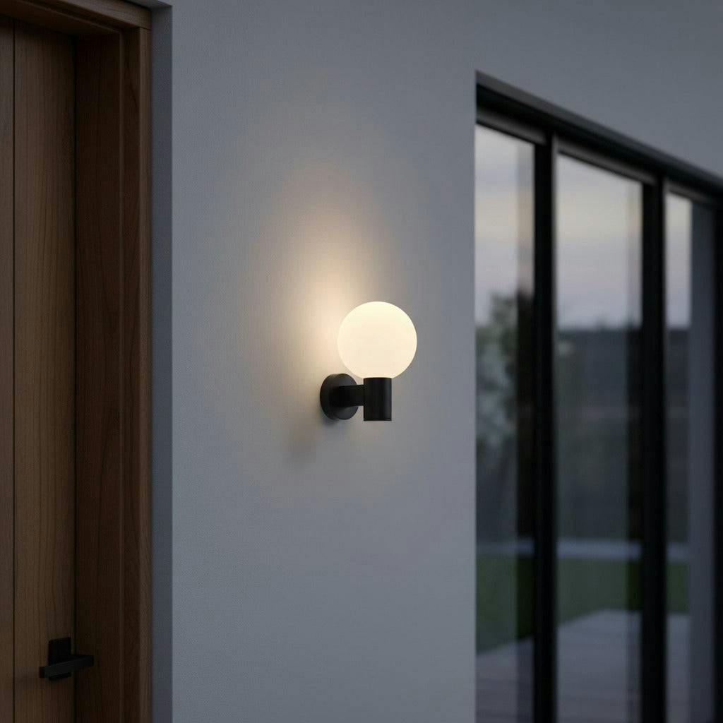 Rackhams Black/Light 3 Watt Led Globe Outdoor Wall