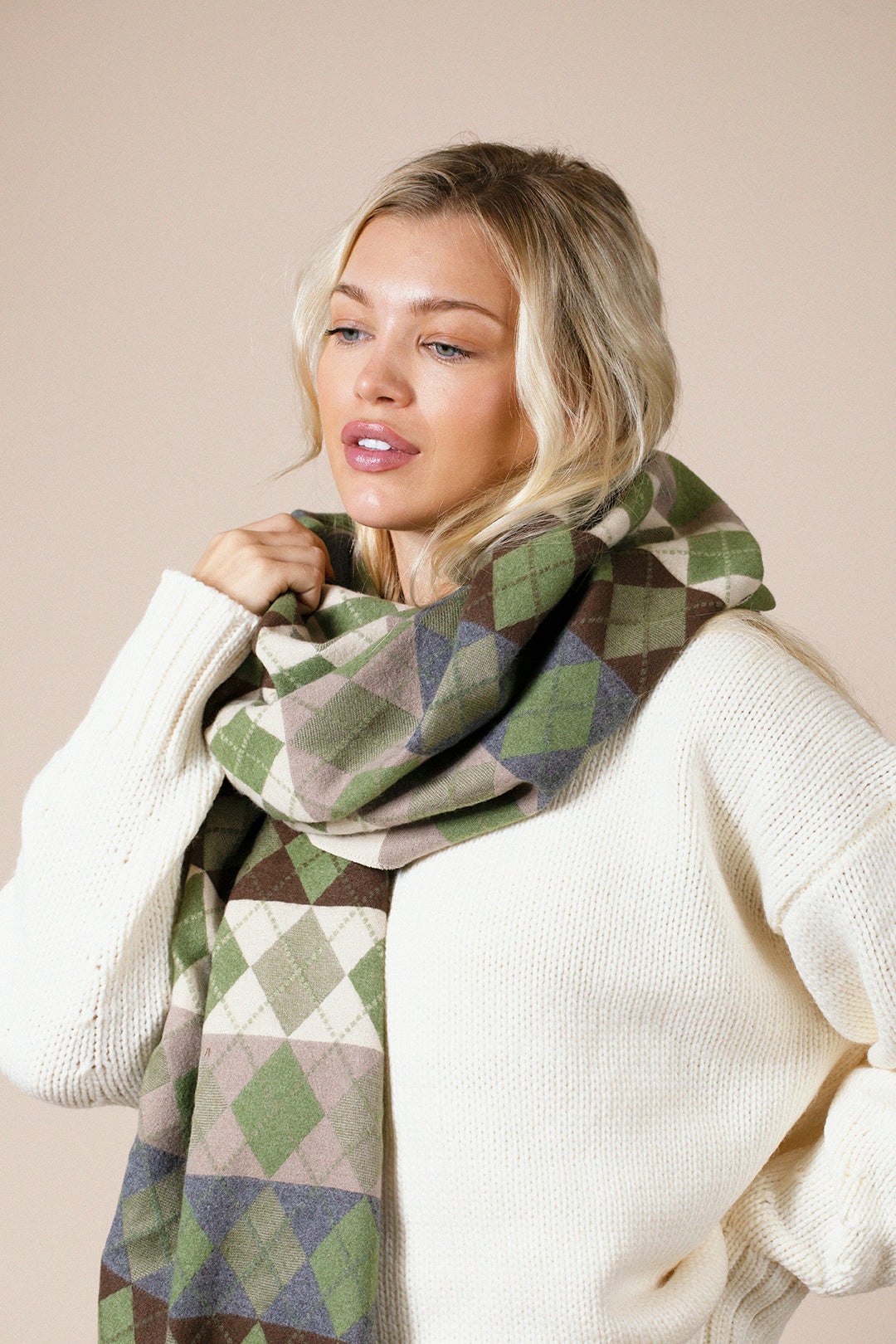 Svnx Diamond Checked Scarf - Khaki - One Size