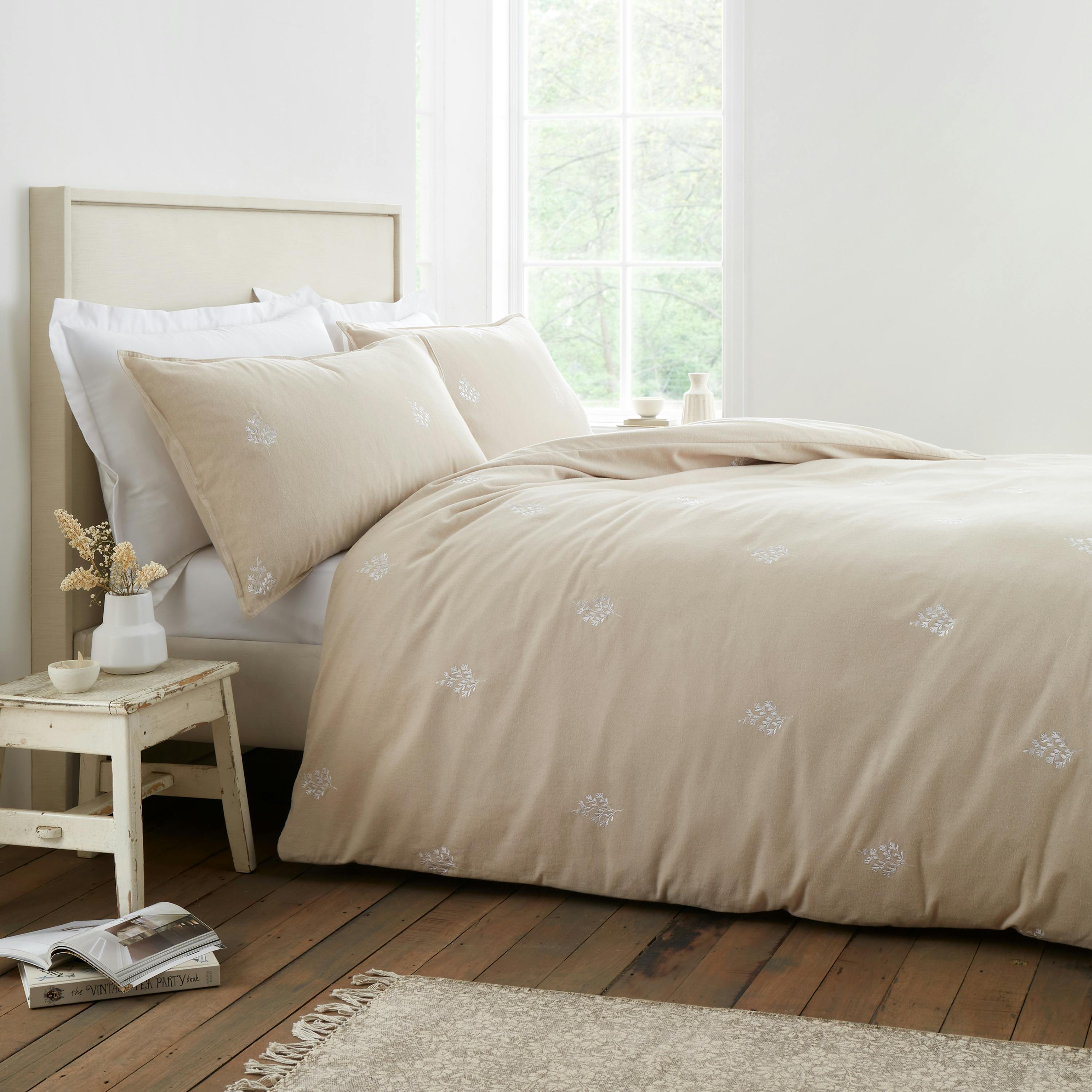 Bianca Brushed Cotton Embroidery Leaf Duvet Cover Set Natural - King - Natural