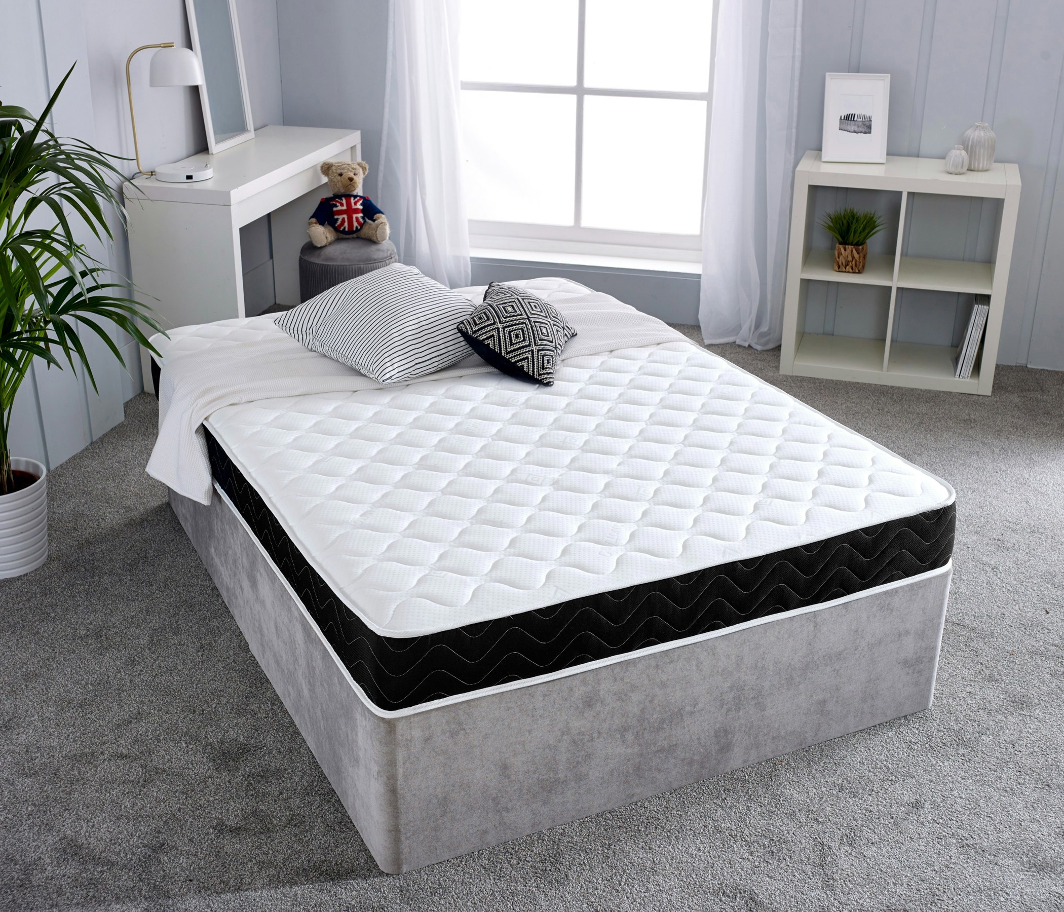 Rackhams Black Midnight Cooltouch Hybrid Mattress - 18Cm Deep, Soft Feel - 1 - 2Ft6 Small Single Mattress (75Cm X 190Cm)