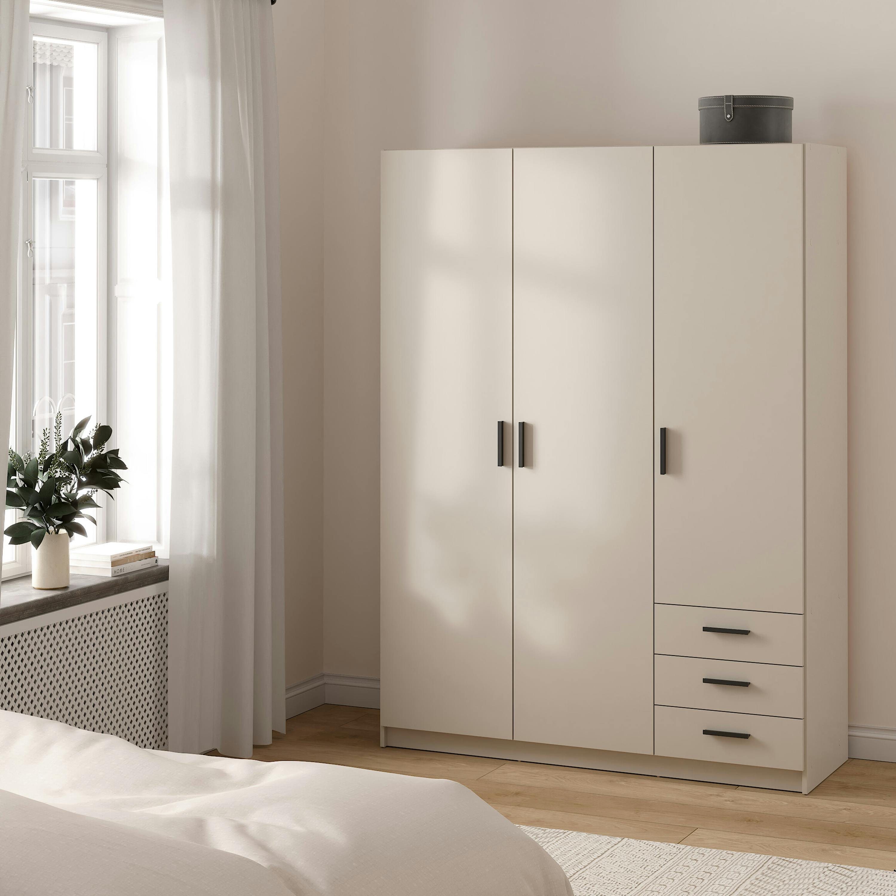 Rackhams Black Sprint Wardrobe With 3 Doors + 3 Drawers In Cashmere - W 147 X H 200.4 X D 49.8Cm - Malemine - Cashmere