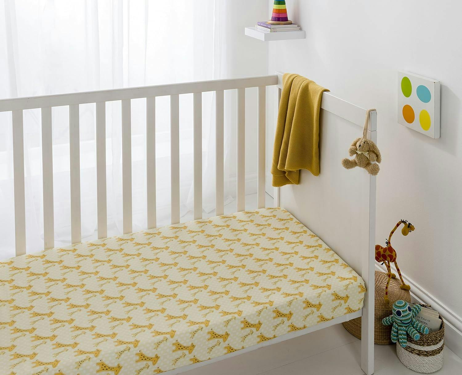 Smart Living Light Nursery Giraffe Crib Fitted Sheet