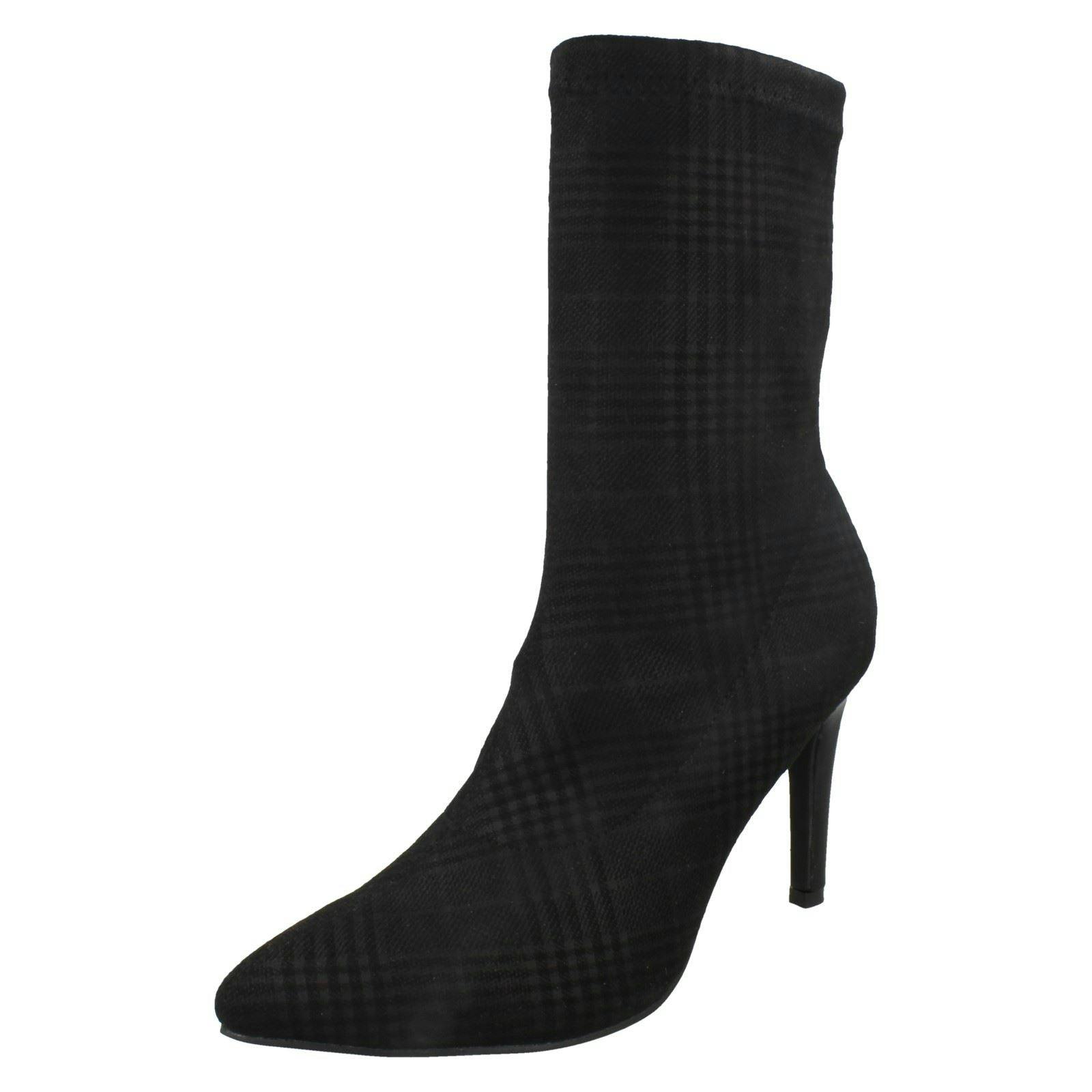 Spot On Women's Black High Stiletto Heel Ankle Boots F50924 - Uk 6