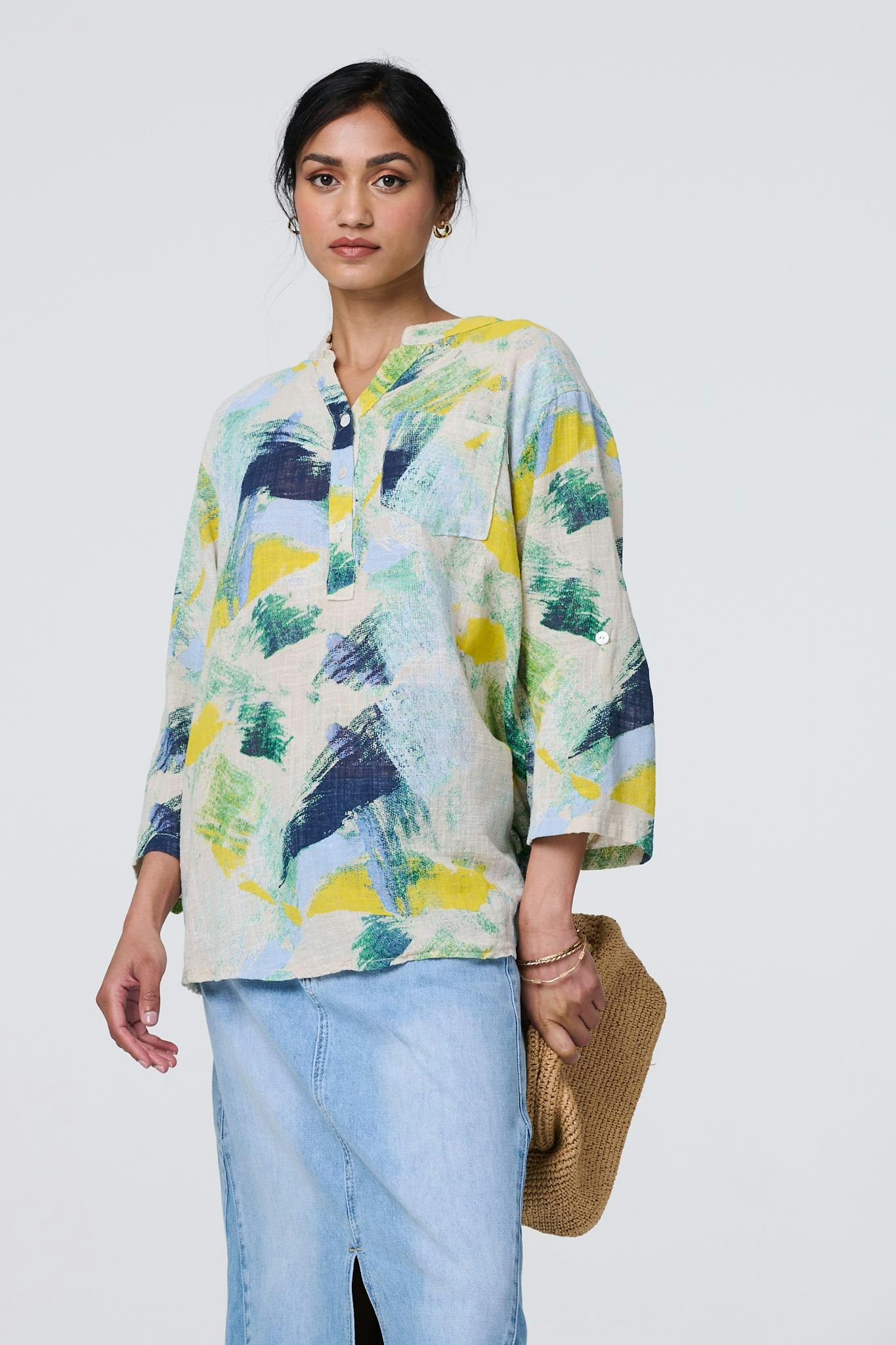 Izabel London Beige Brushstroke Print Relaxed 3/4 Sleeve Blouse - S