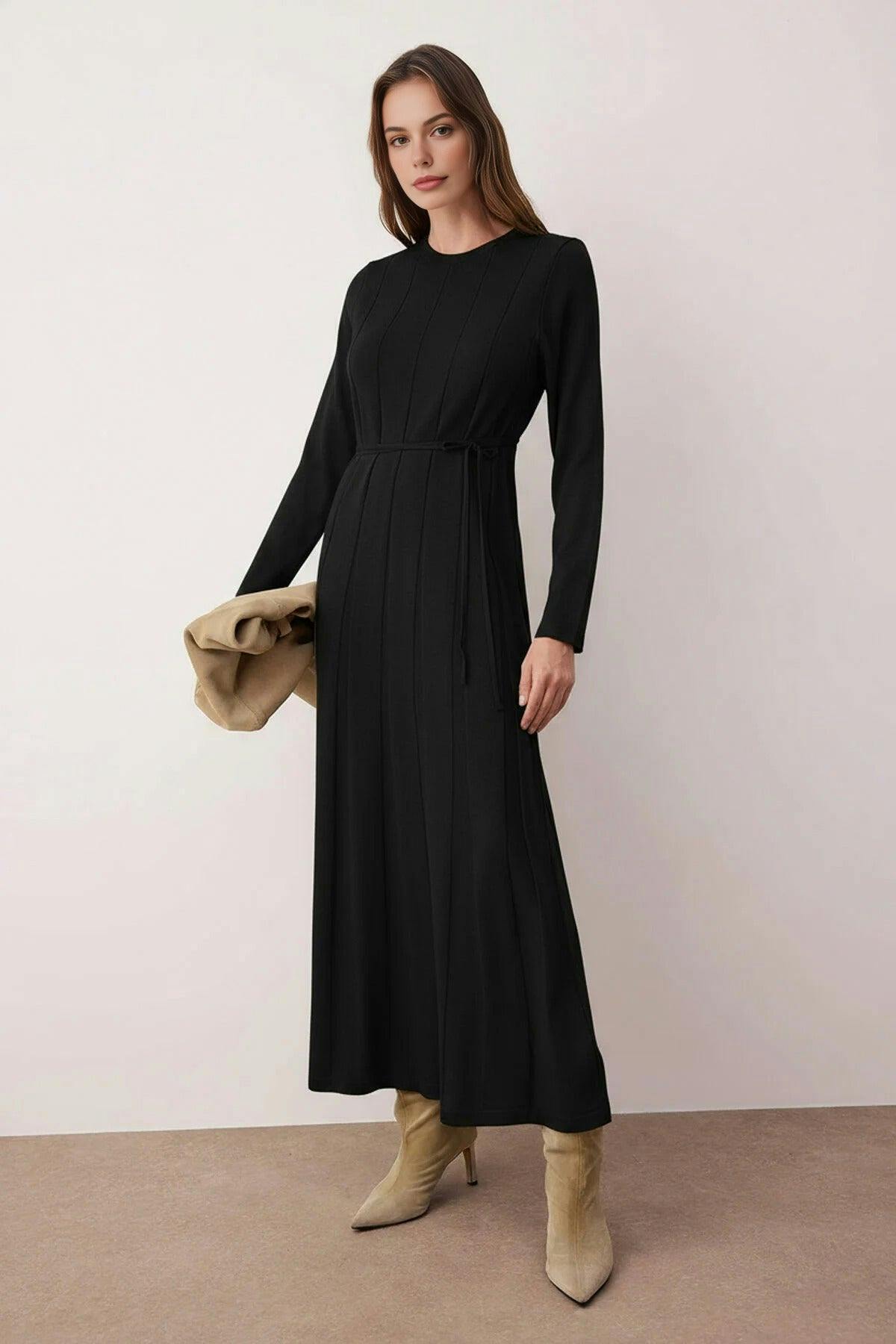Wovcor Black Belted Pleated Knit Dress - M