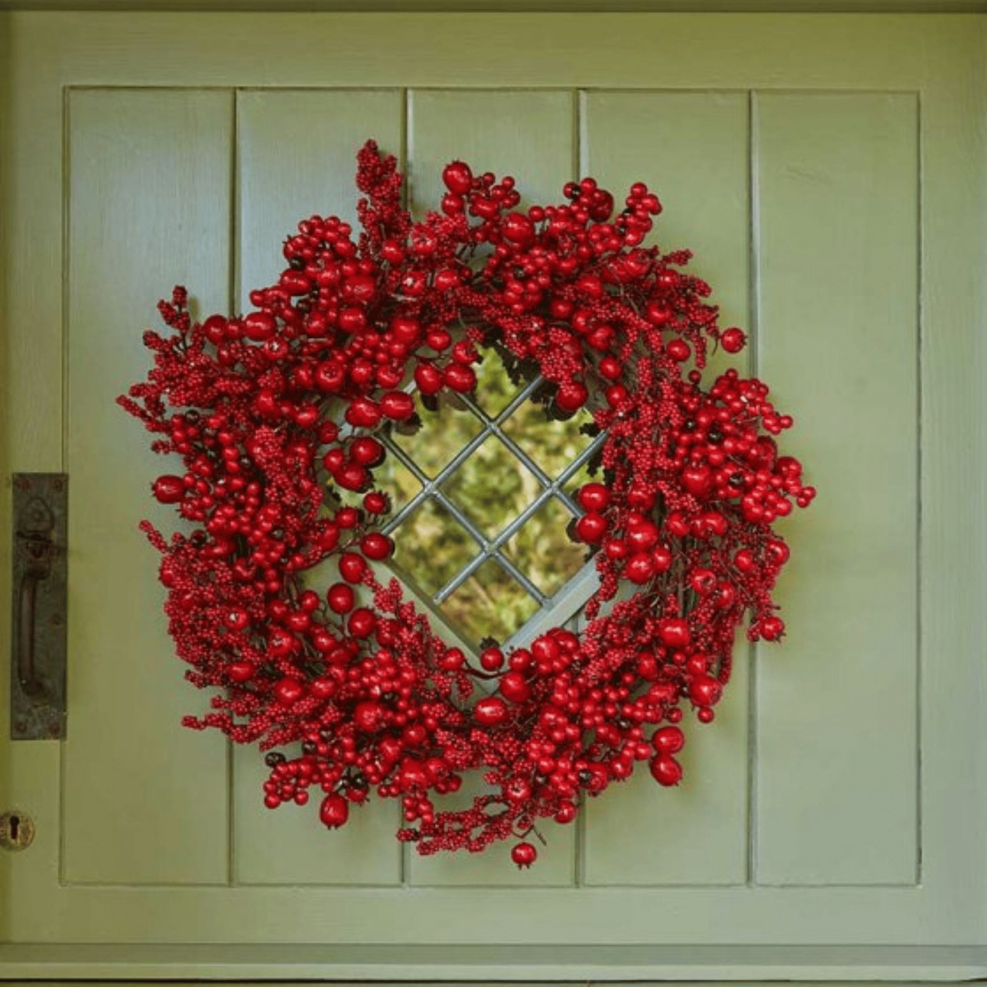 Samuel Alexander 60cm Red Berry Burst Christmas Wreath - Image 3