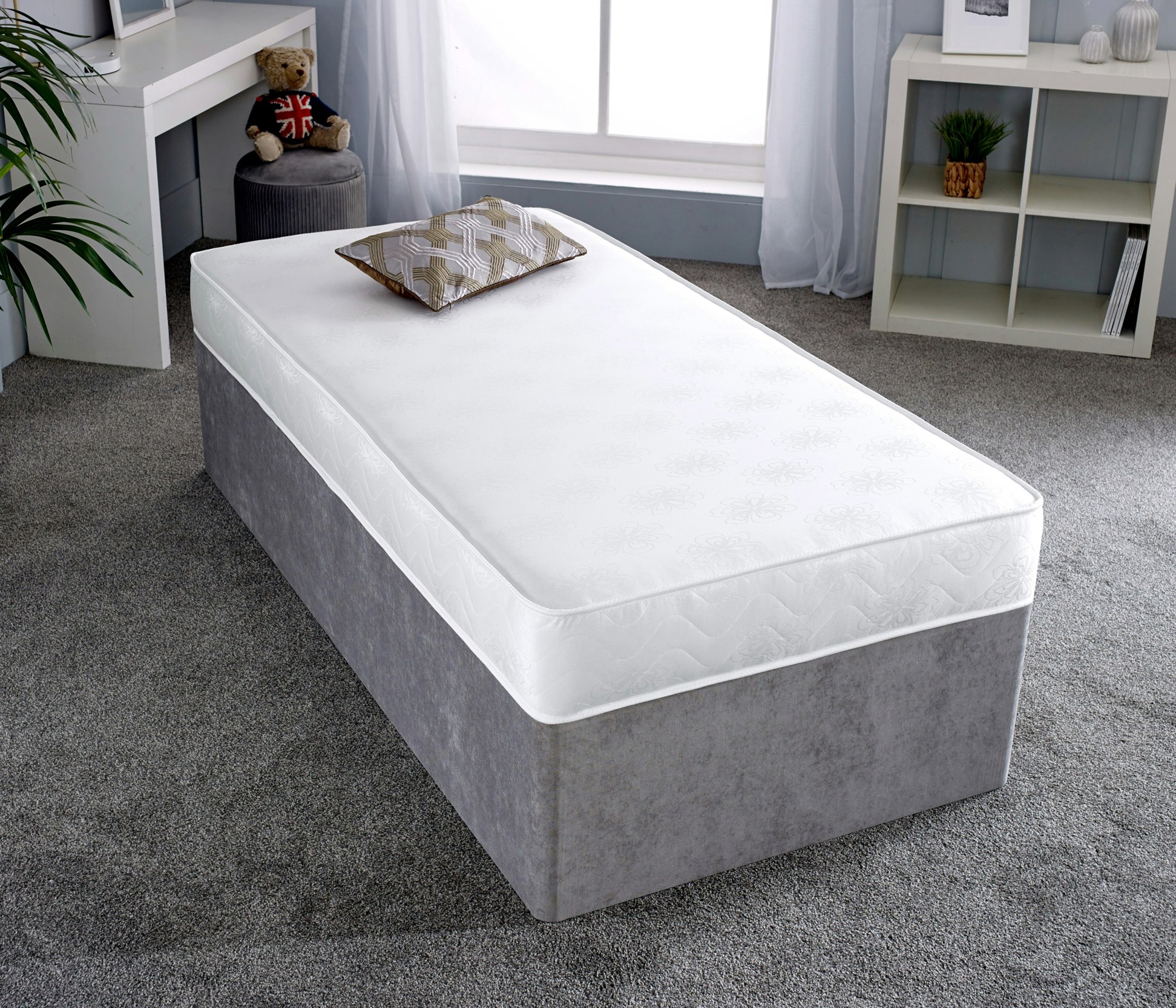 Rackhams White Daisy Dual-Sided Sprung Mattress - 18Cm Deep Breathable Damask Fabric - 1 - 2Ft6 Shorty Small Single Mattress (75Cm X 175Cm)