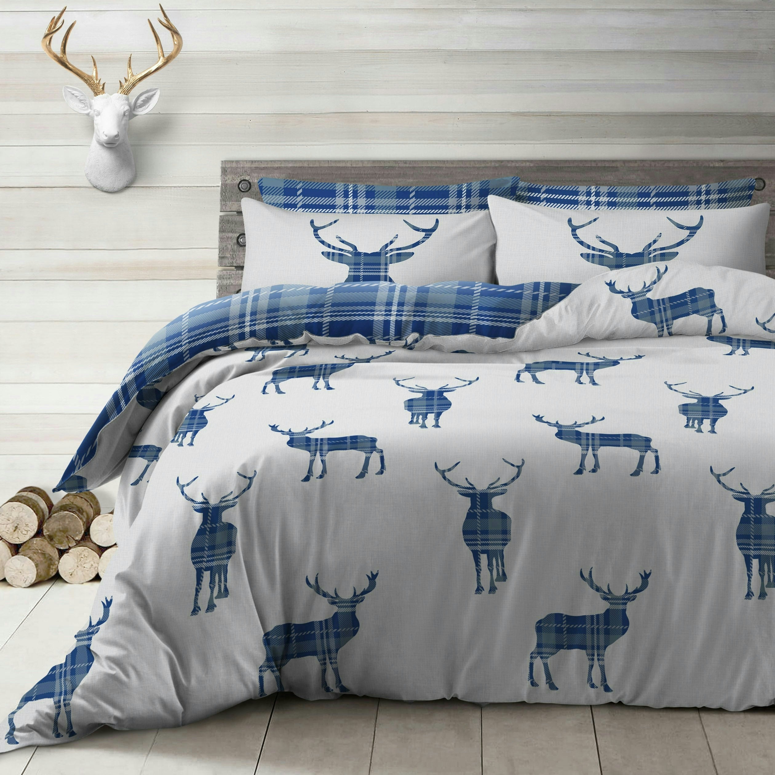 Velosso Blue Stag Reversible Printed Cotton Blend Duvet Cover And Pillowcase Set - Single