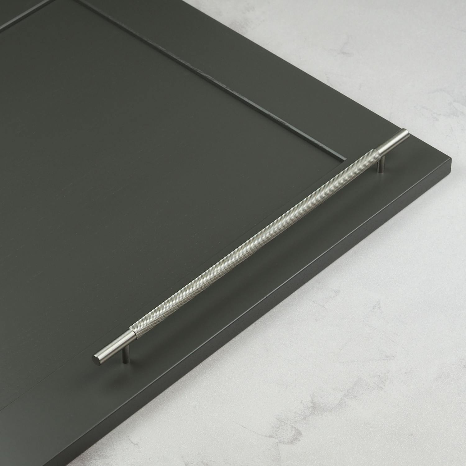 Rackhams Knurled Brushed Nickel Handles And Knob - 320Mm Handler