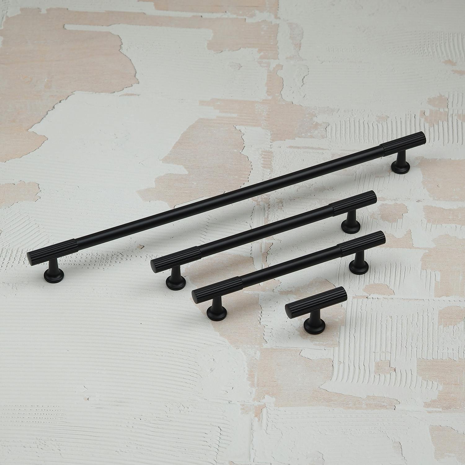 Rackhams Black Matt Reeded T-Bar Handles And Coordinating Knob - 160Mm Handle