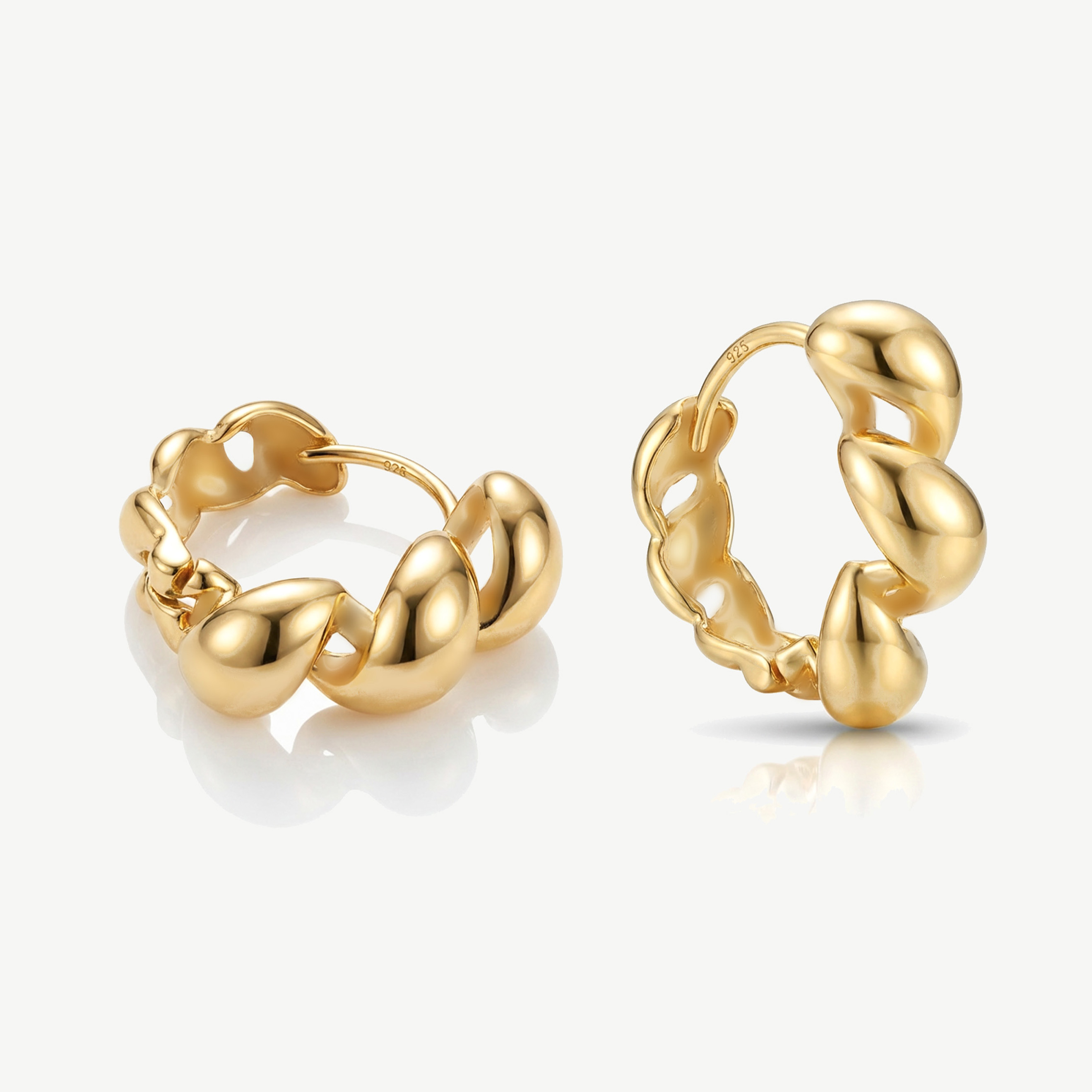 Muchv Gold Small Twisted Hoop Earrings In 18K