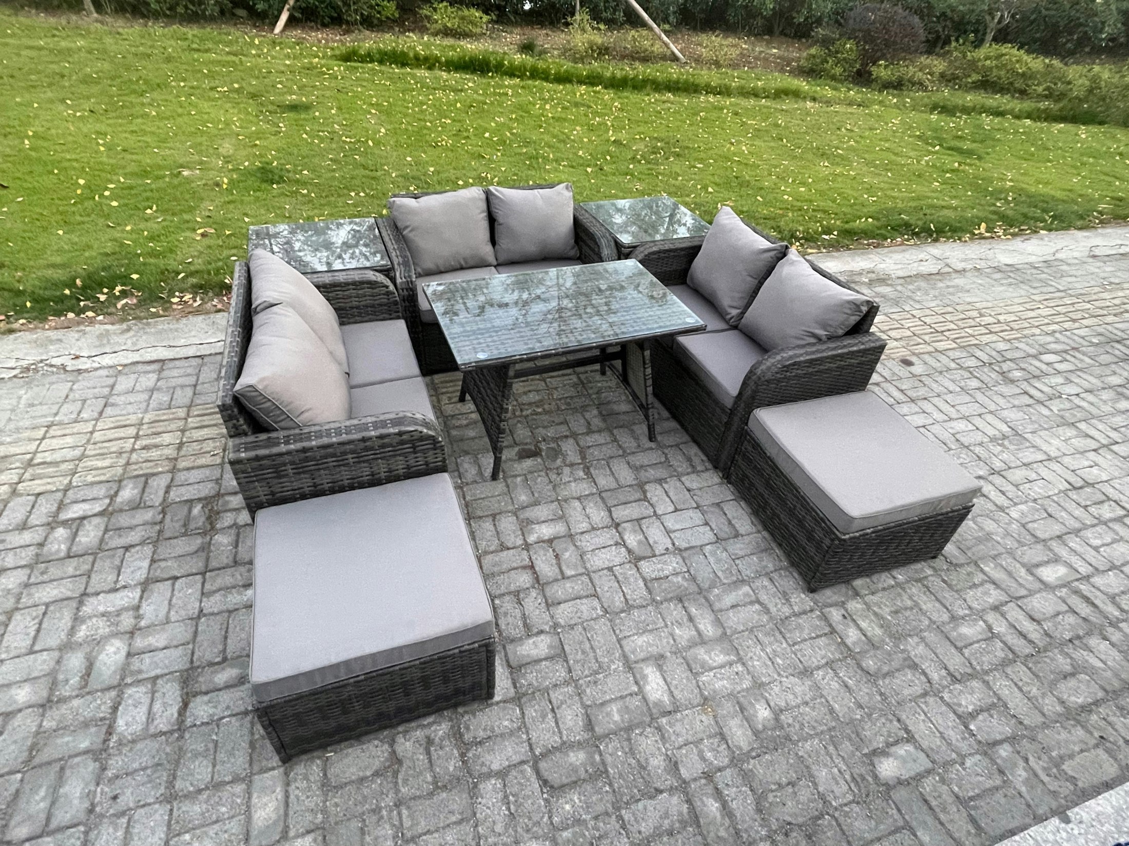 Fimous Dark/Grey Outdoor Rattan Garden Furniture Set 8 Seater Patio Love Sofa Set With Rectangular Dining Table 2 Big Footstool 2 Side Tables Mixed