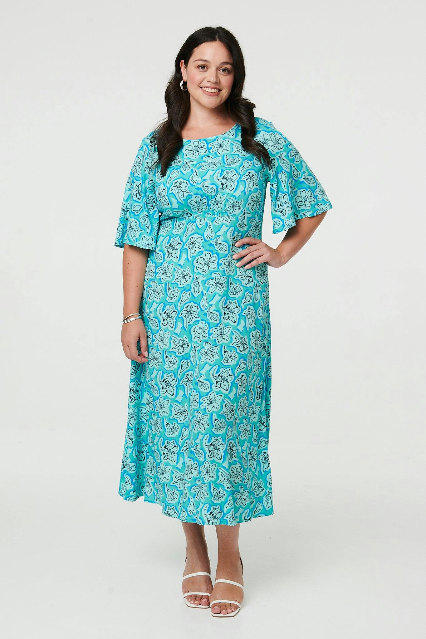 Izabel London Green Curve Floral 1/2 Flare Sleeve Midi Dress - 22