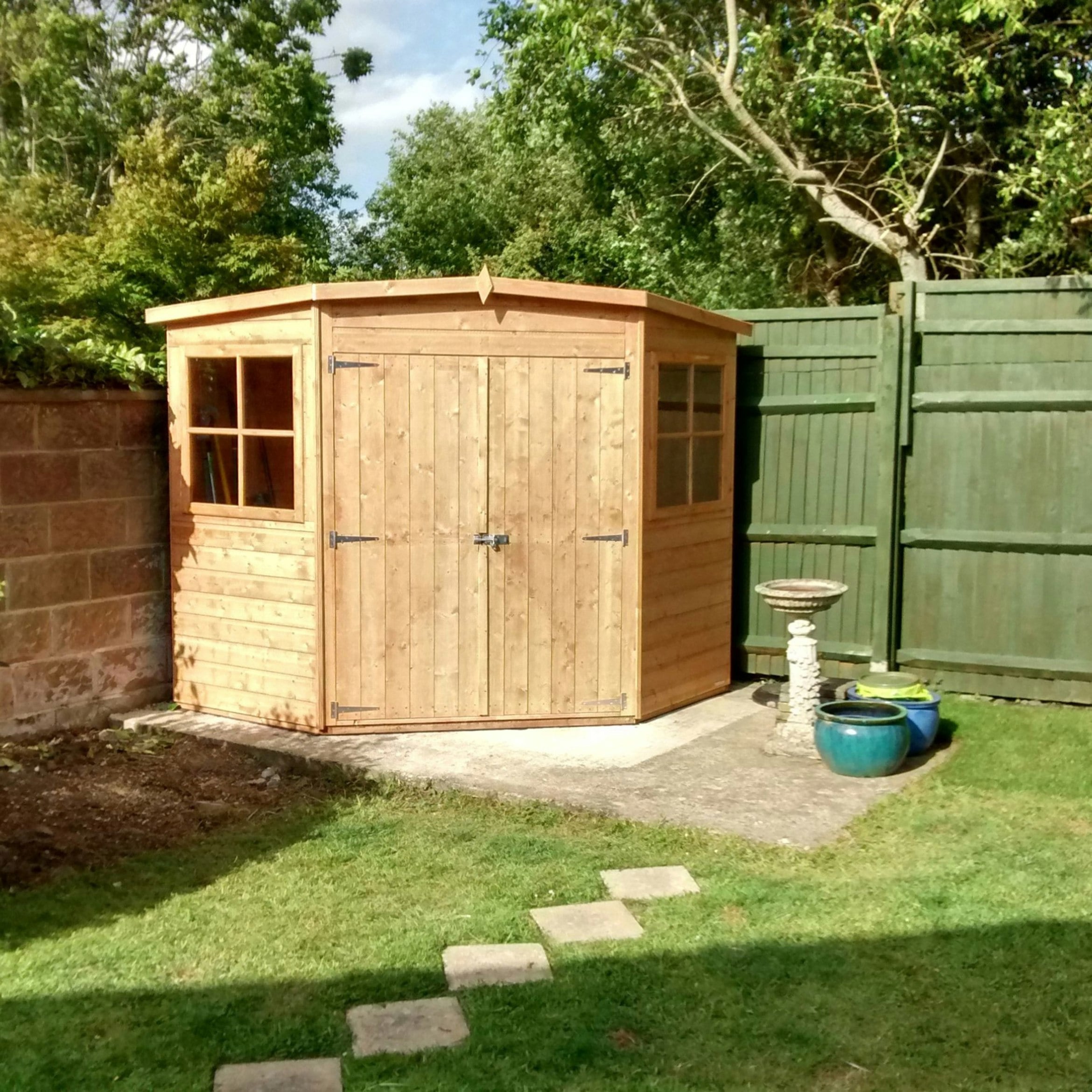 Rackhams Light/Green Corner Shed 8X8 12Mm Interlock Clad Wooden Shed