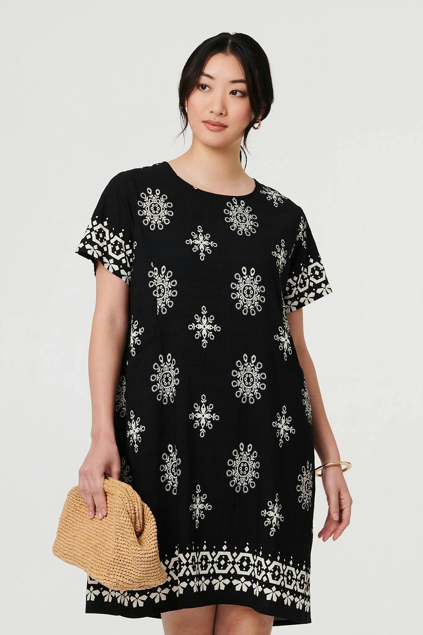 Izabel London Black Border Print Knee Length Short Dress - S