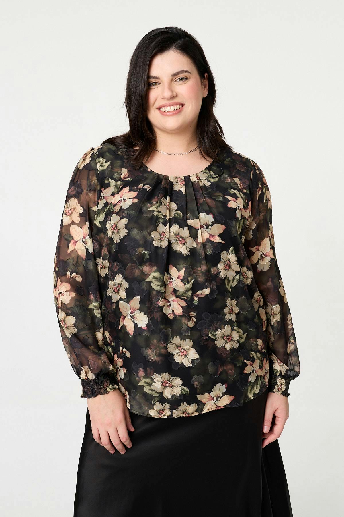 Izabel London Green Curve Floral Long Sleeve Layered Blouse - 24
