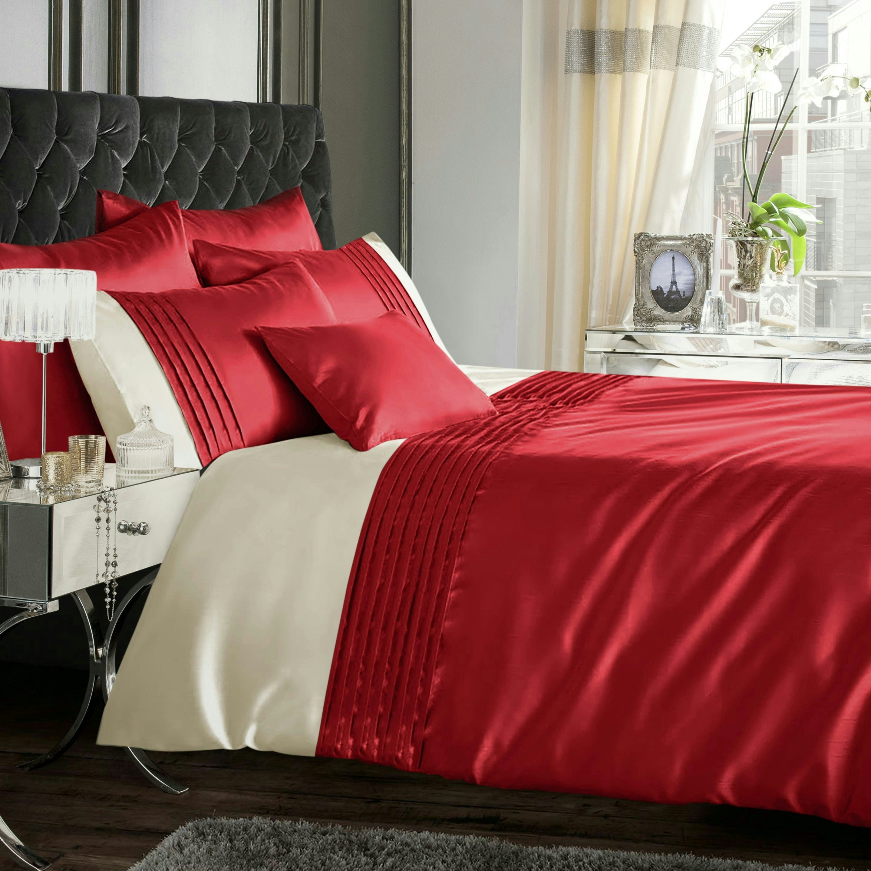 Intimates Red Perez Faux Silk Duvet Cover & Pillowcase Set - Single