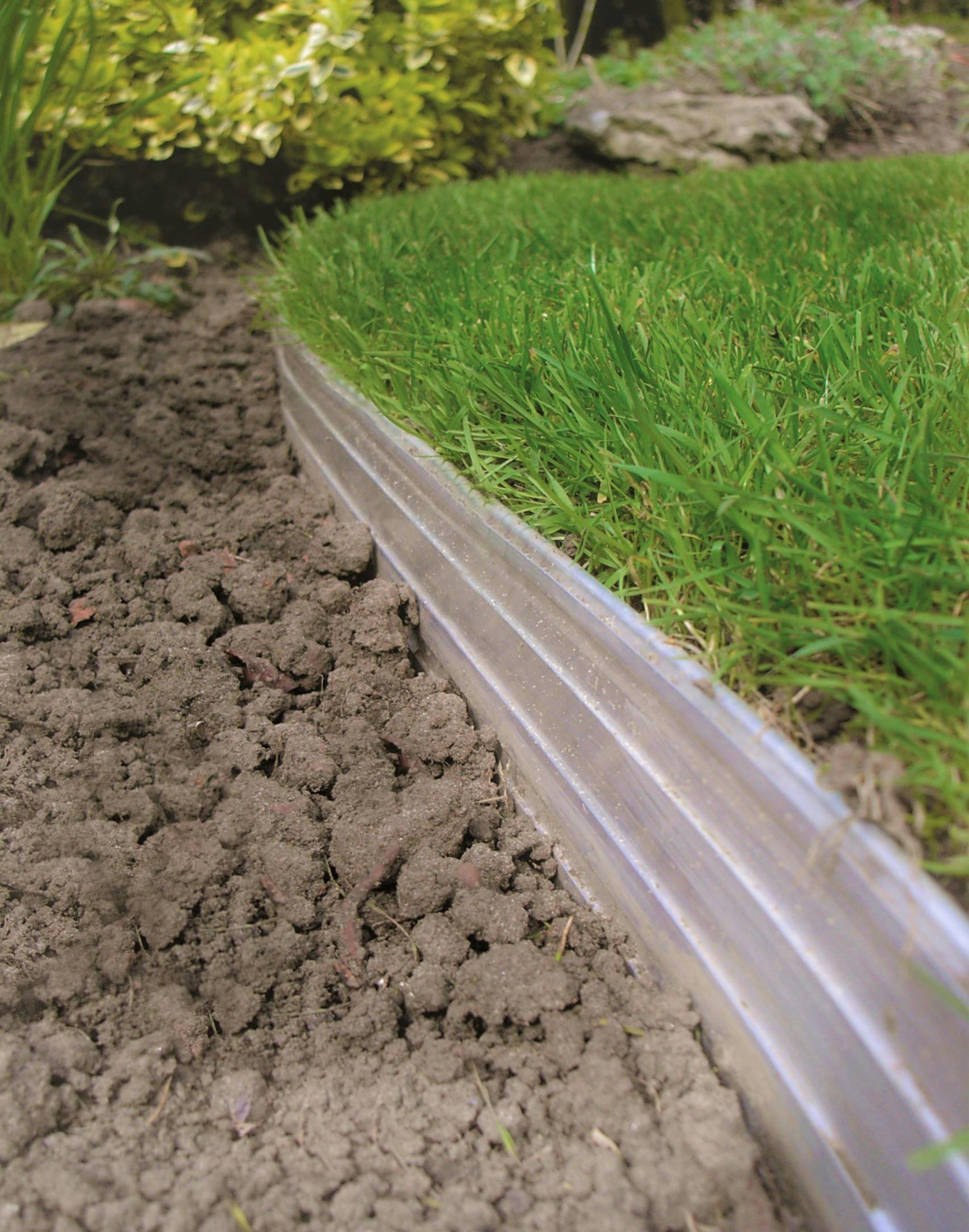 Rackhams Garden Edging - Lawns, Borders, Pathways, Plots, Flowerbeds, Landscaping - Aluminium 100Mm Tall - 6M Pack - Natural