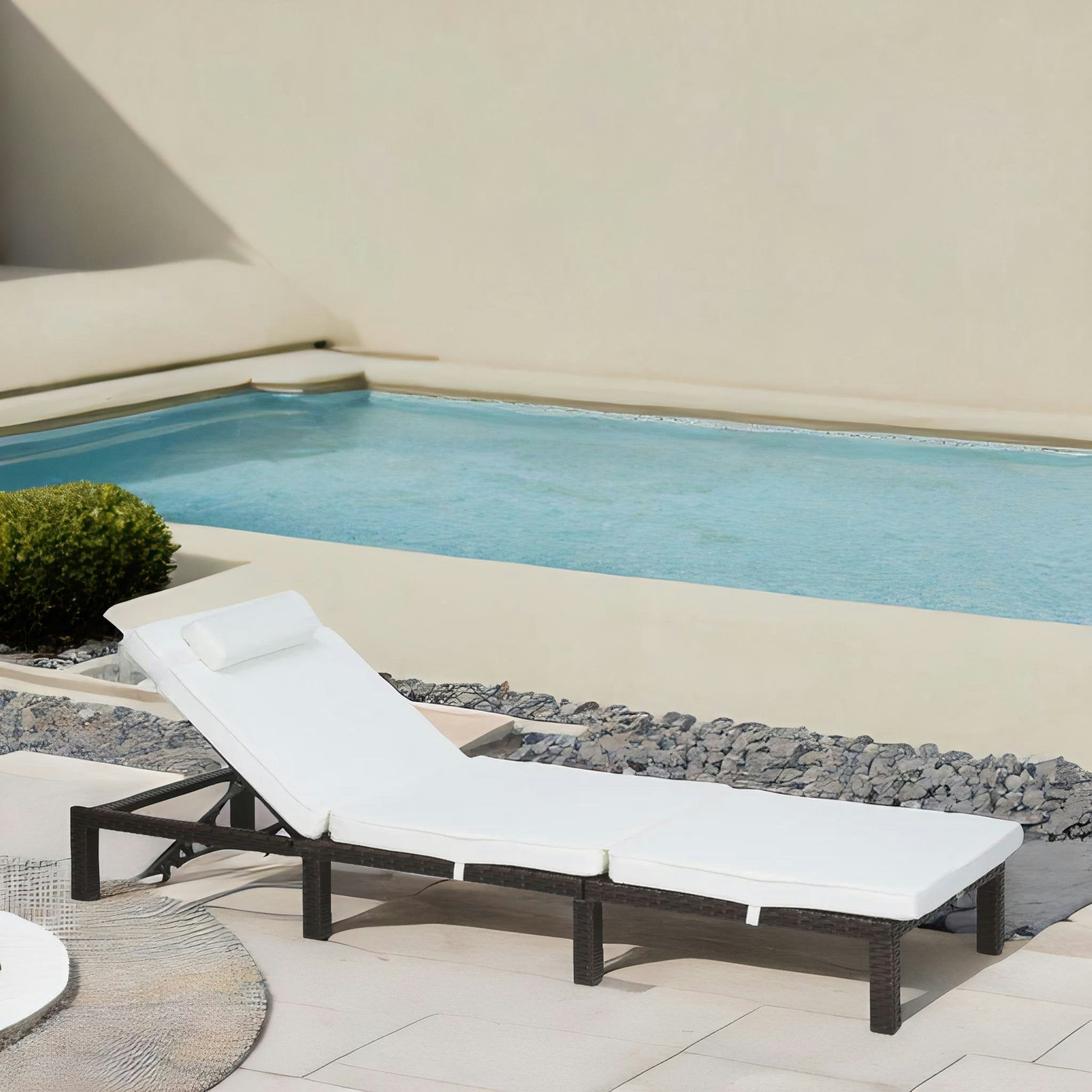 Rafaelo Mobilia Cream Rattan Sun Lounger For Garden Reclining Deck Chair With Cushion