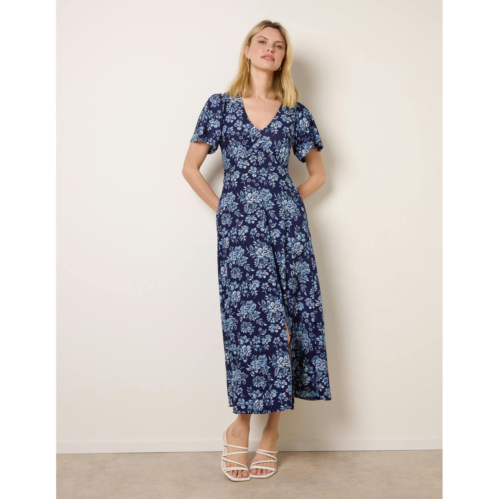 Blue Vanilla Floral Button Through Midi Dress - L