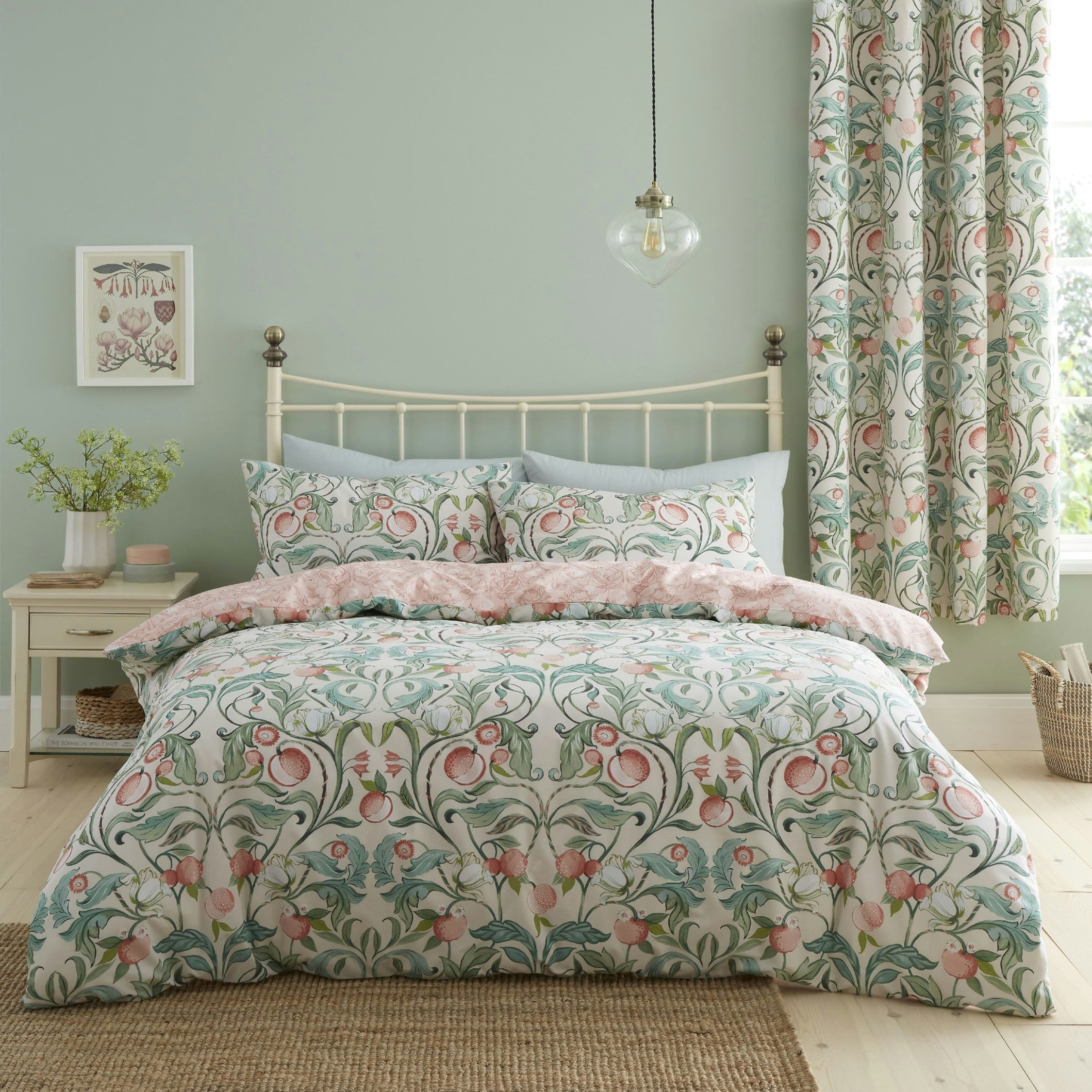 Catherine Lansfield Clarence Floral Reversible Duvet Cover Set - Natural - King