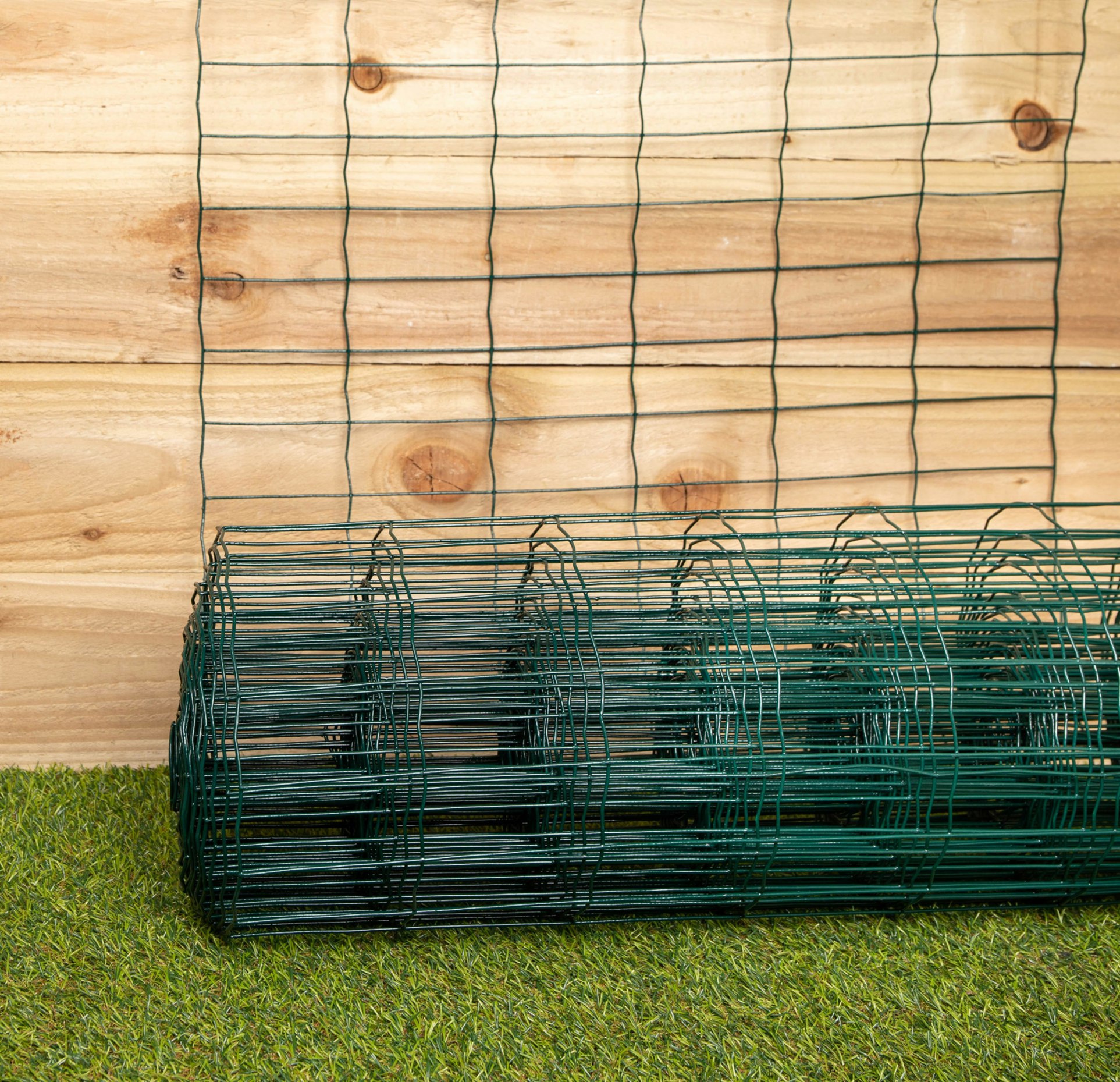 Rackhams Green 10M X 60Cm Of Pvc Plastic Coated Metal Garden Border / Fence - Trellis And Screening