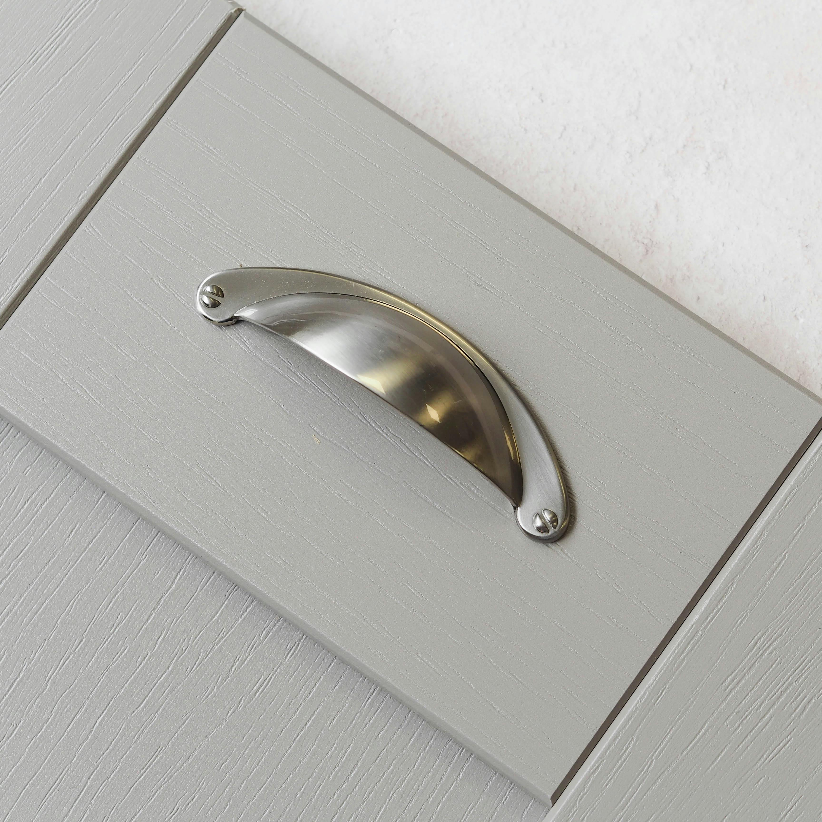 Handle & Home Brushed Nickel Shaker Cup Handle And Coordinating Knob - 64Mm Handle