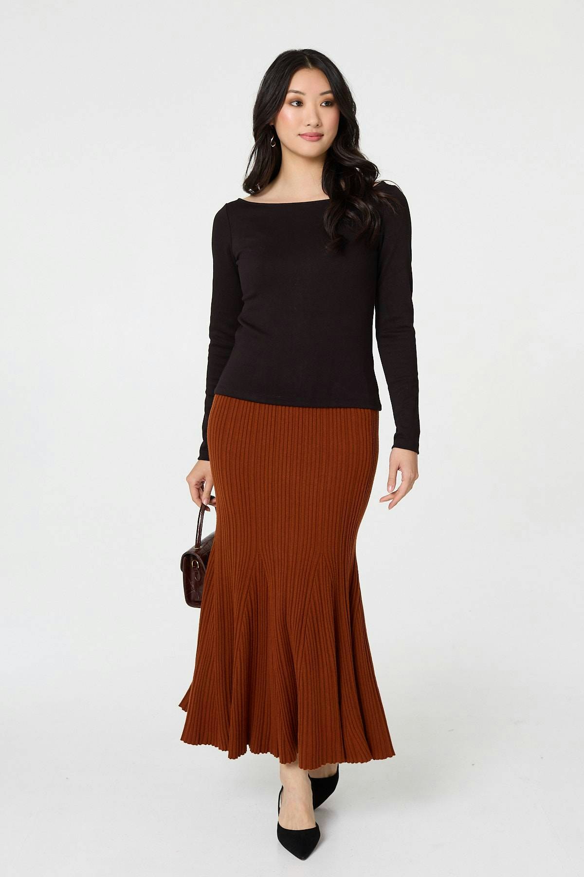 Izabel London Stripe Pleated Texture Knit Maxi Skirt - S/M - Rust