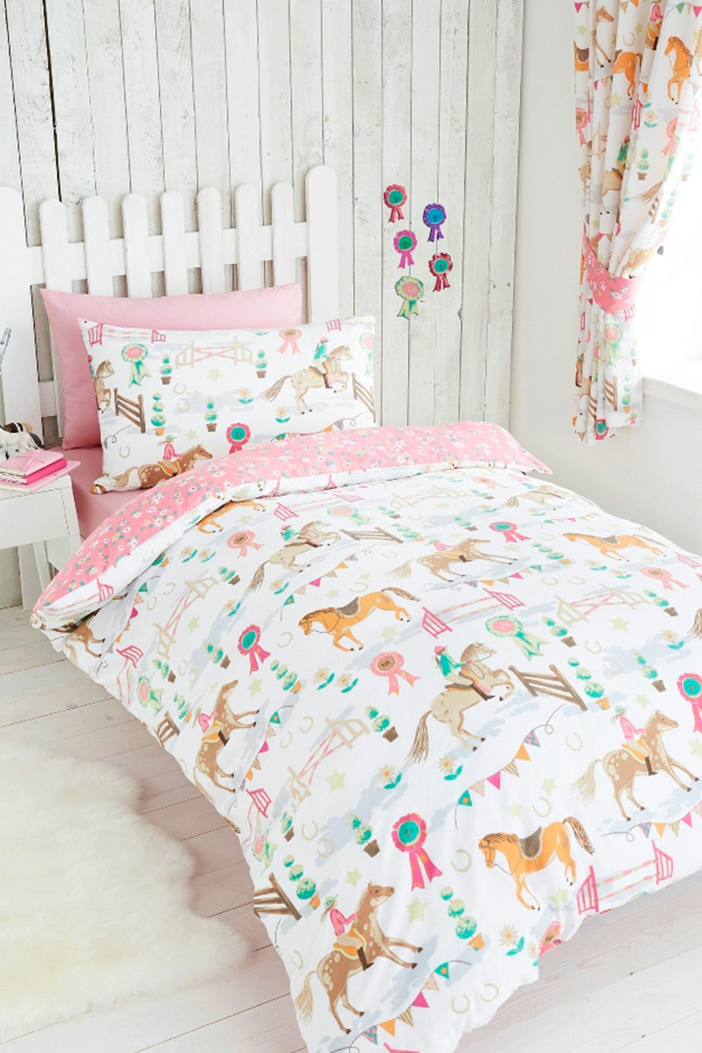Portfolio Home Pink Horse Show Duvet Cover Set - Multi - Single